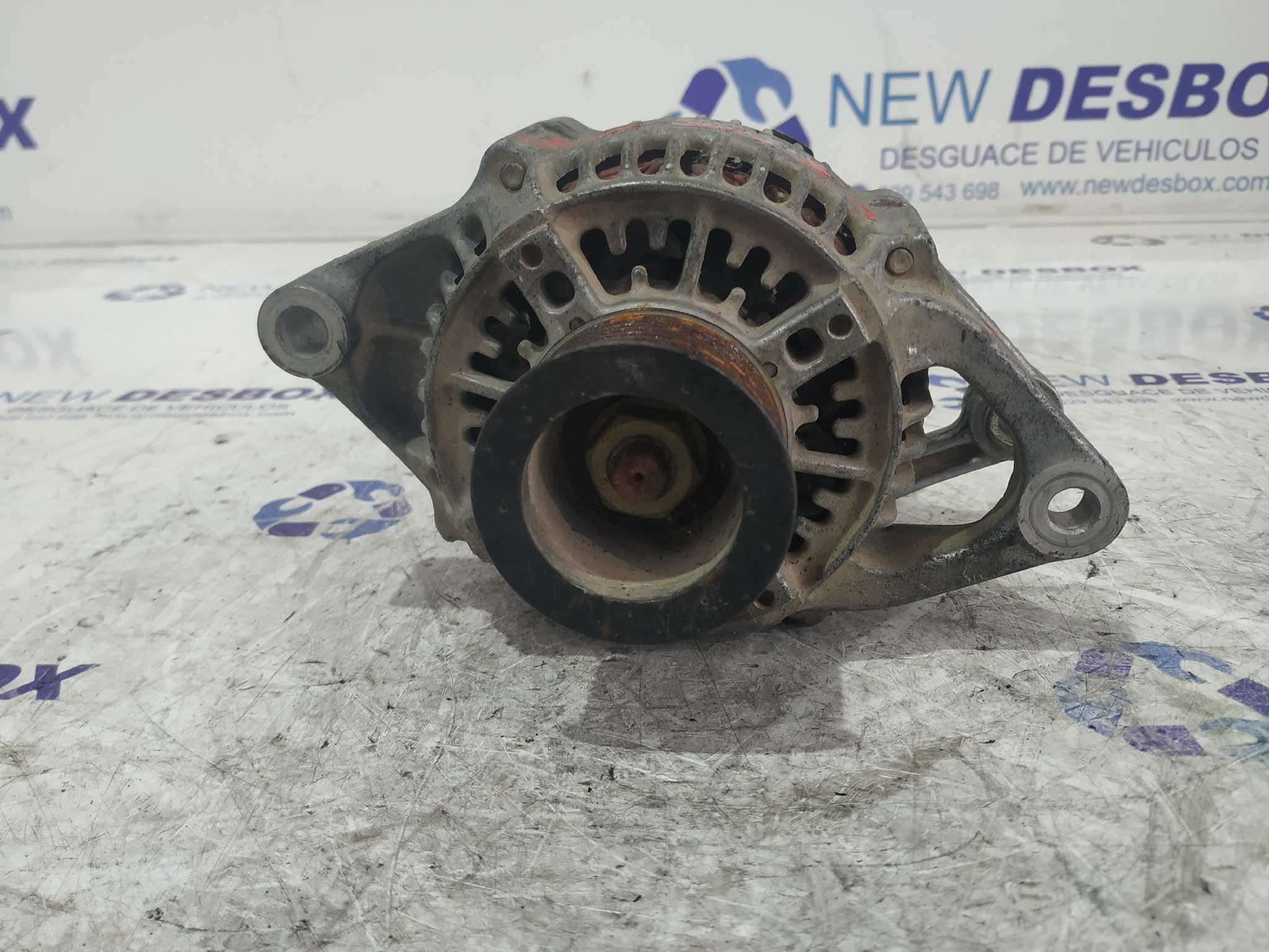 Recambio de ALTERNADOR para CHRYSLER JEEP CHEROKEE (J) M52 referencia OEM IAM 38522296F