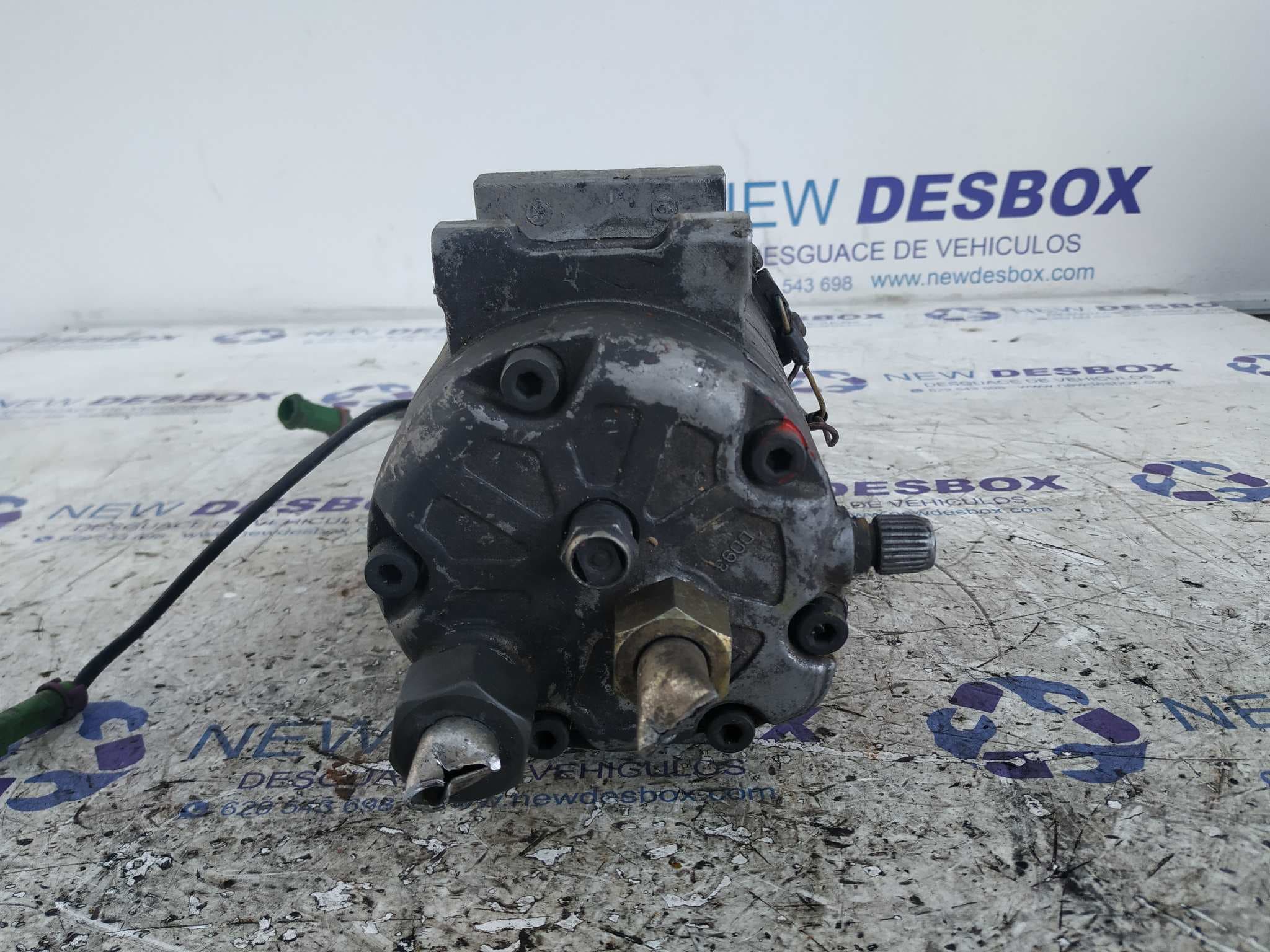 Recambio de COMPRESOR AIRE ACONDICIONADO para AUDI 100 BERLINA (C4) AAR referencia OEM IAM 4A0260805C 6