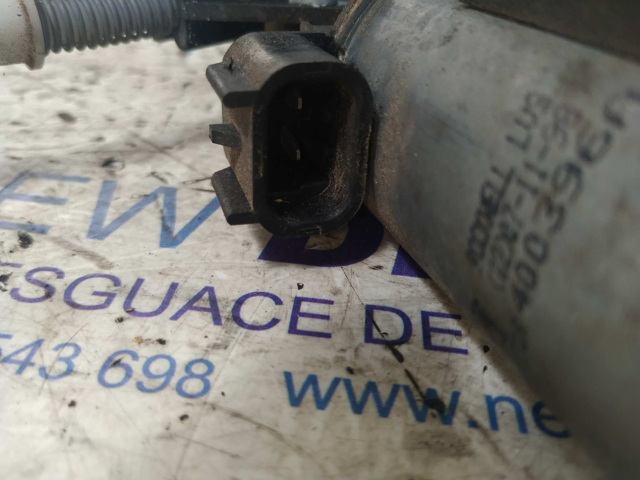 Recambio de ELEVALUNAS DELANTERO IZQUIERDO para ALFA ROMEO 156 (116) 1.6 16V CAT AR67601 referencia OEM IAM 400396A   - PLATA 3