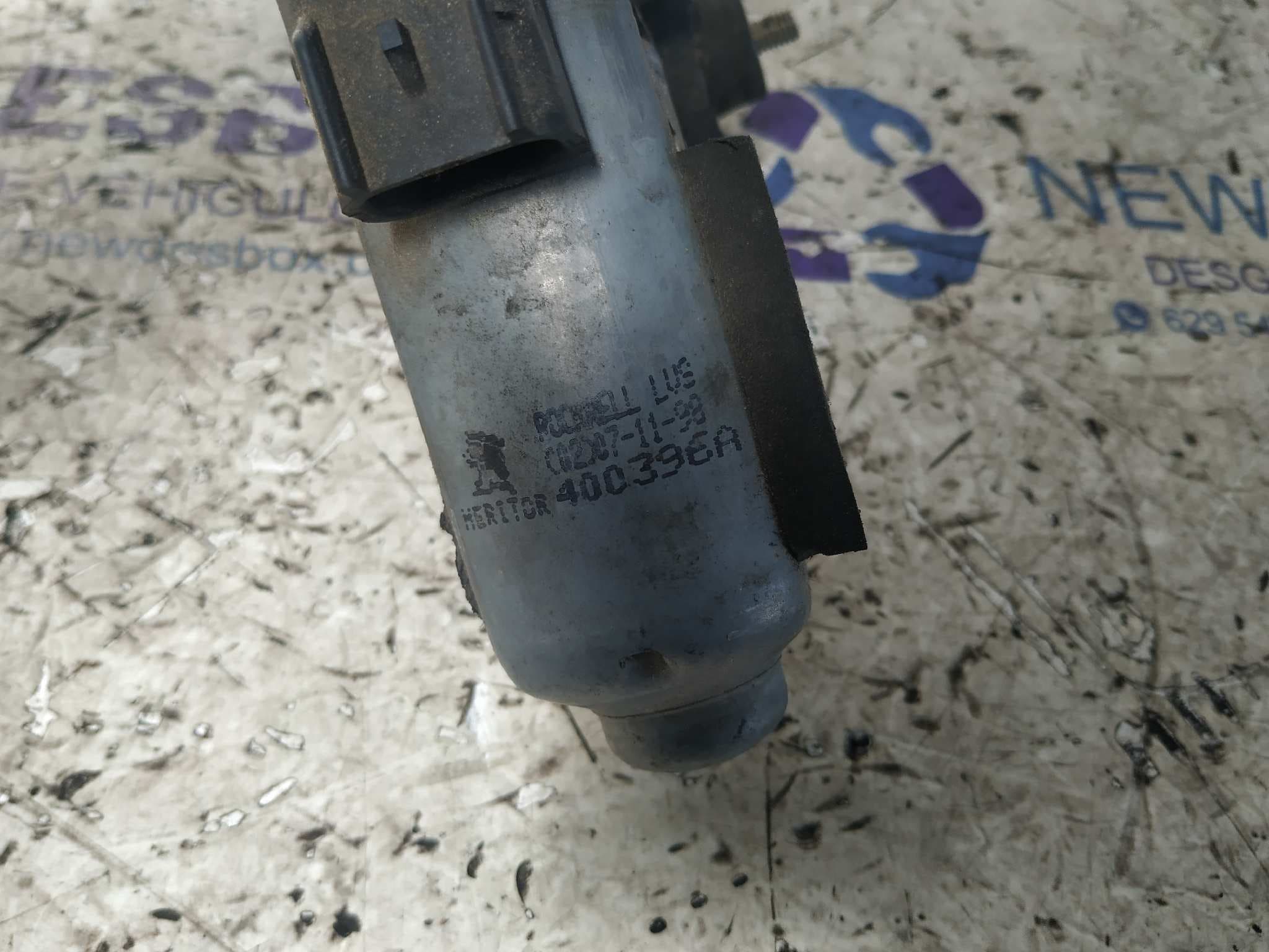 Recambio de ELEVALUNAS DELANTERO IZQUIERDO para ALFA ROMEO 156 (116) 1.6 16V CAT AR67601 referencia OEM IAM 400396A   - PLATA 4