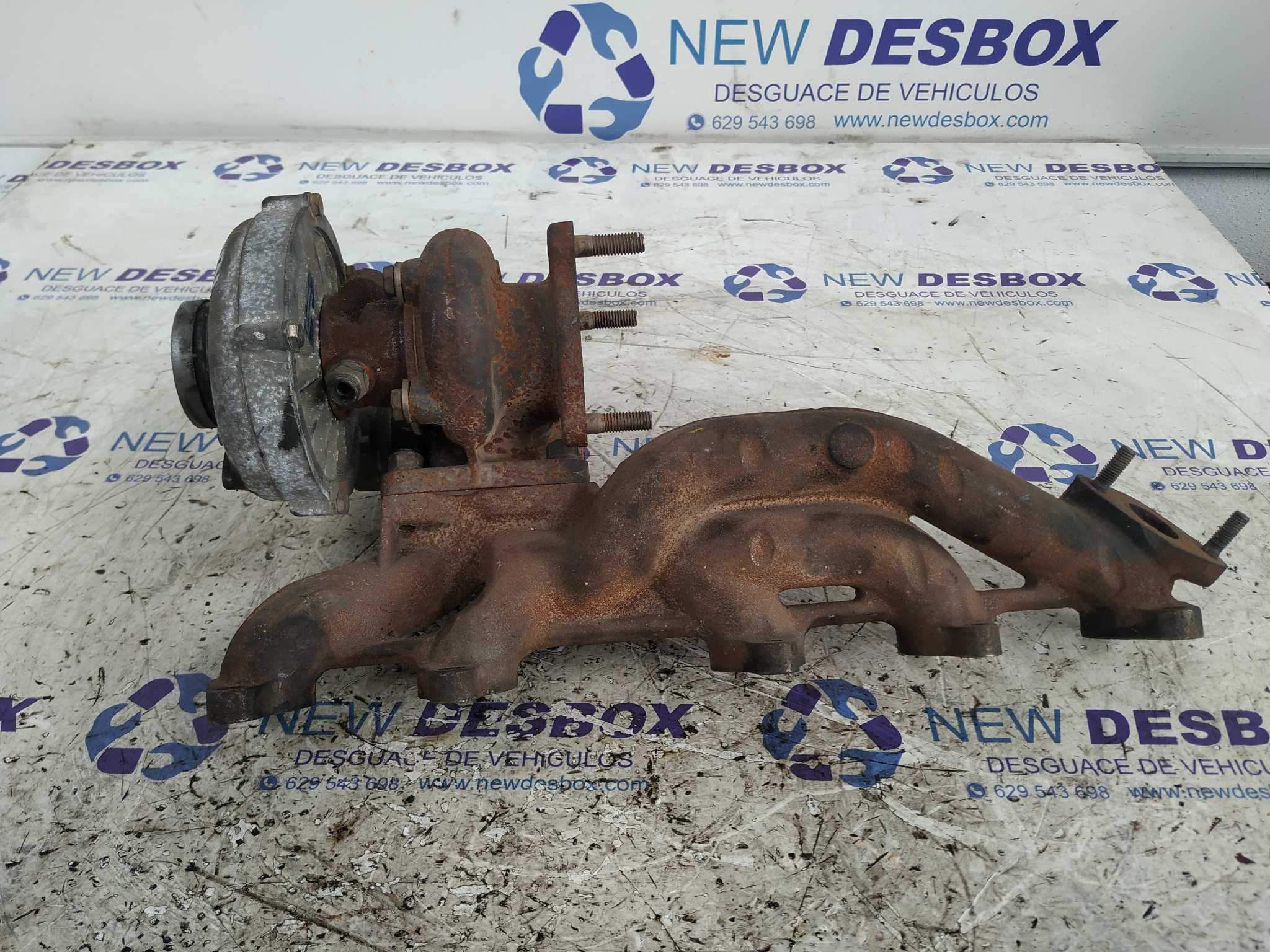 Recambio de TURBOCOMPRESOR para AUDI 100 BERLINA (C4) AAT referencia OEM IAM 046145703F 6