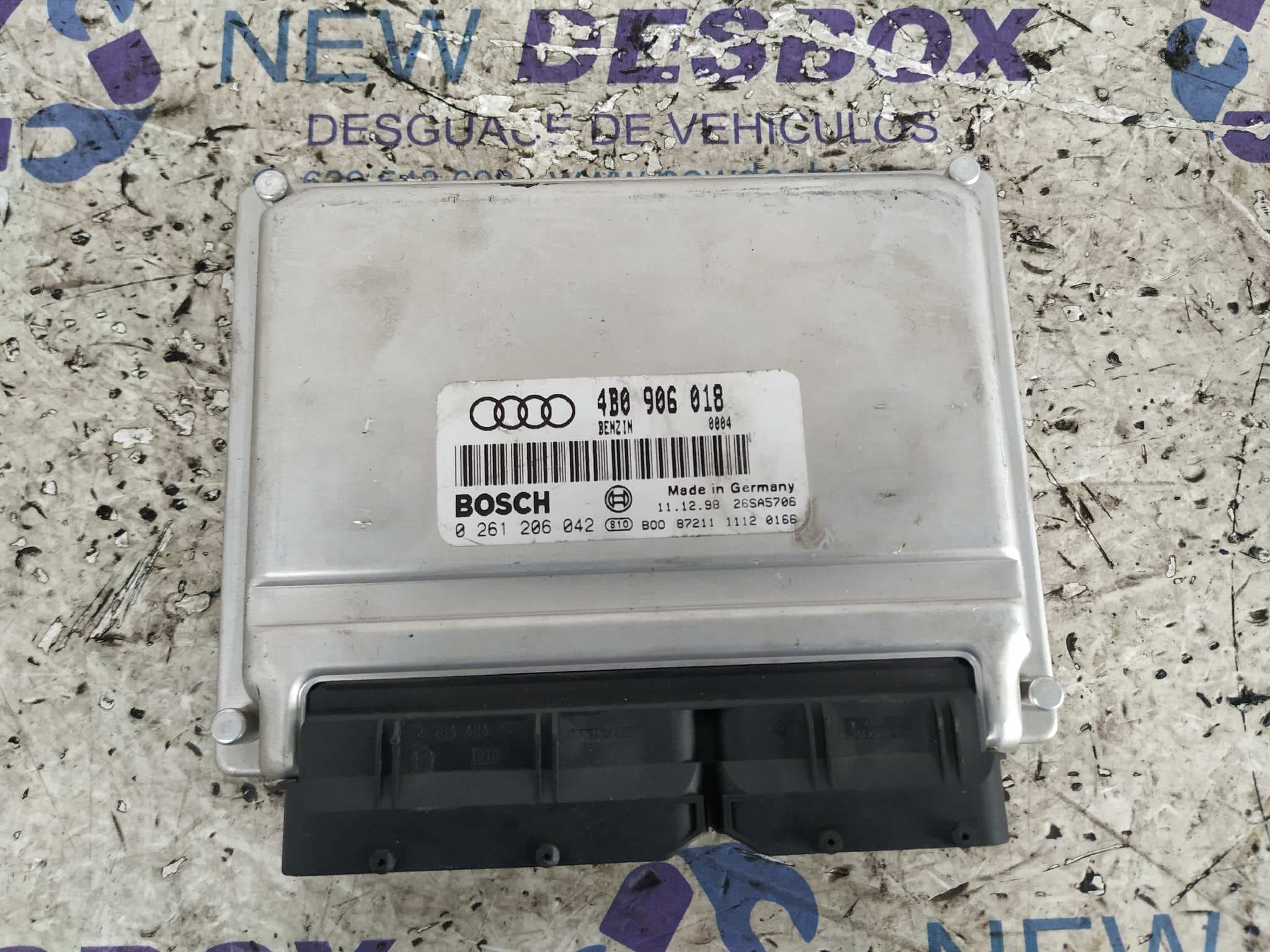 Recambio de CENTRALITA MOTOR UCE para AUDI A6 AVANT (4B5) 1.8 T AEB referencia OEM IAM 4B0906018   - NEGRO
