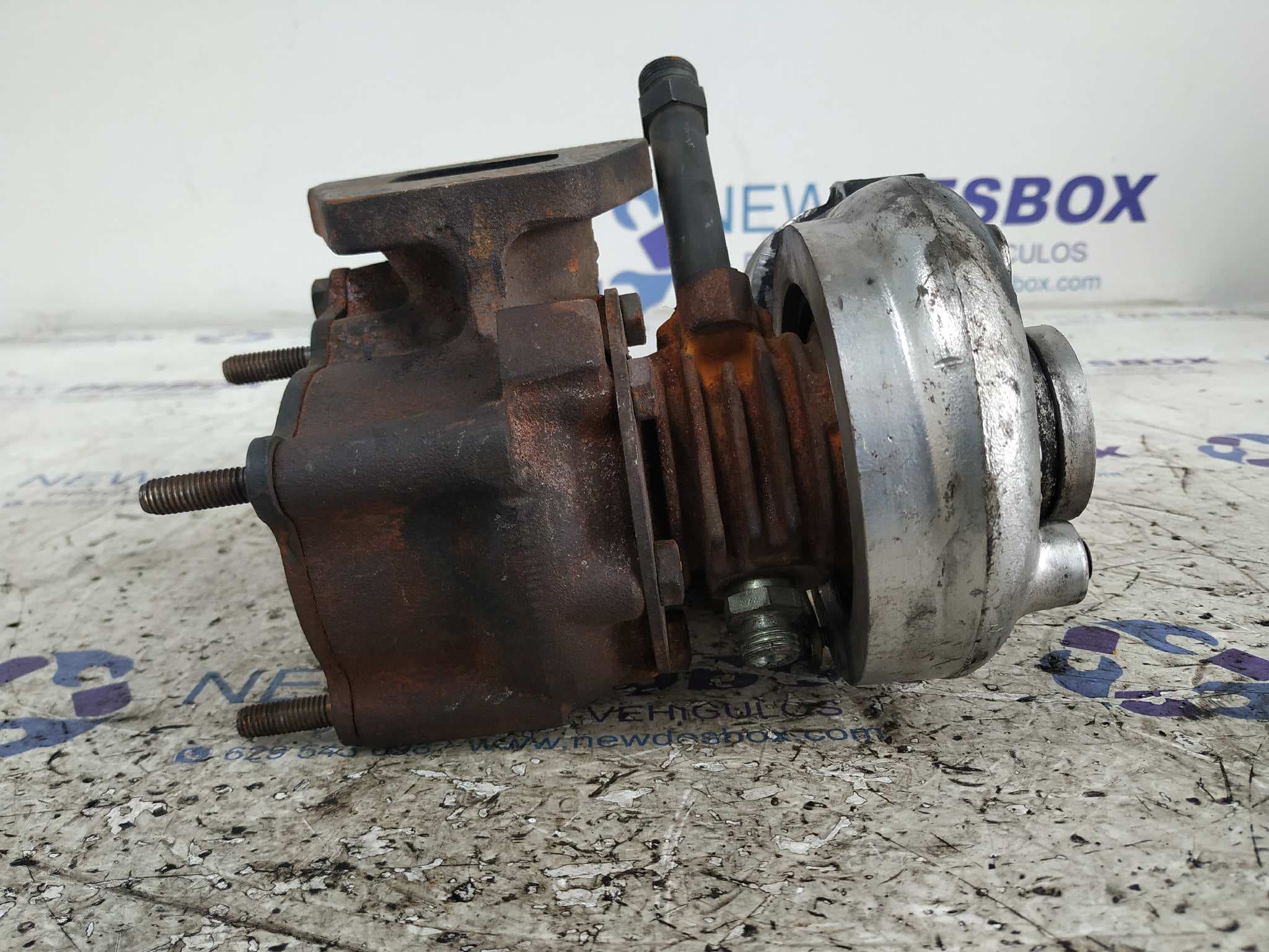 Recambio de TURBOCOMPRESOR para AUDI 80 AVANT 1Z referencia OEM IAM 028145703D 3