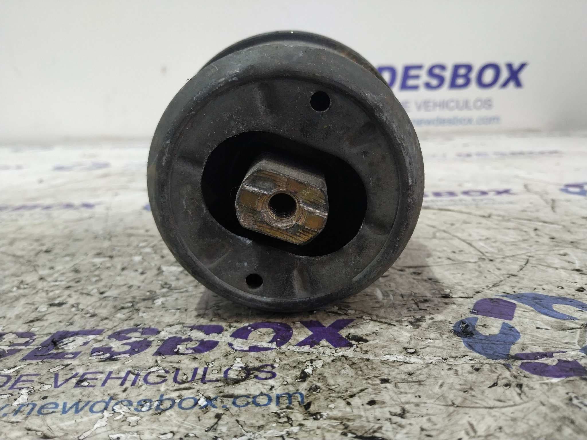 Recambio de SOPORTE MOTOR para VOLKSWAGEN T4 TRANSPORTER/FURGONETA (MOD. 1991) ABL referencia OEM IAM 7D0199132E 3