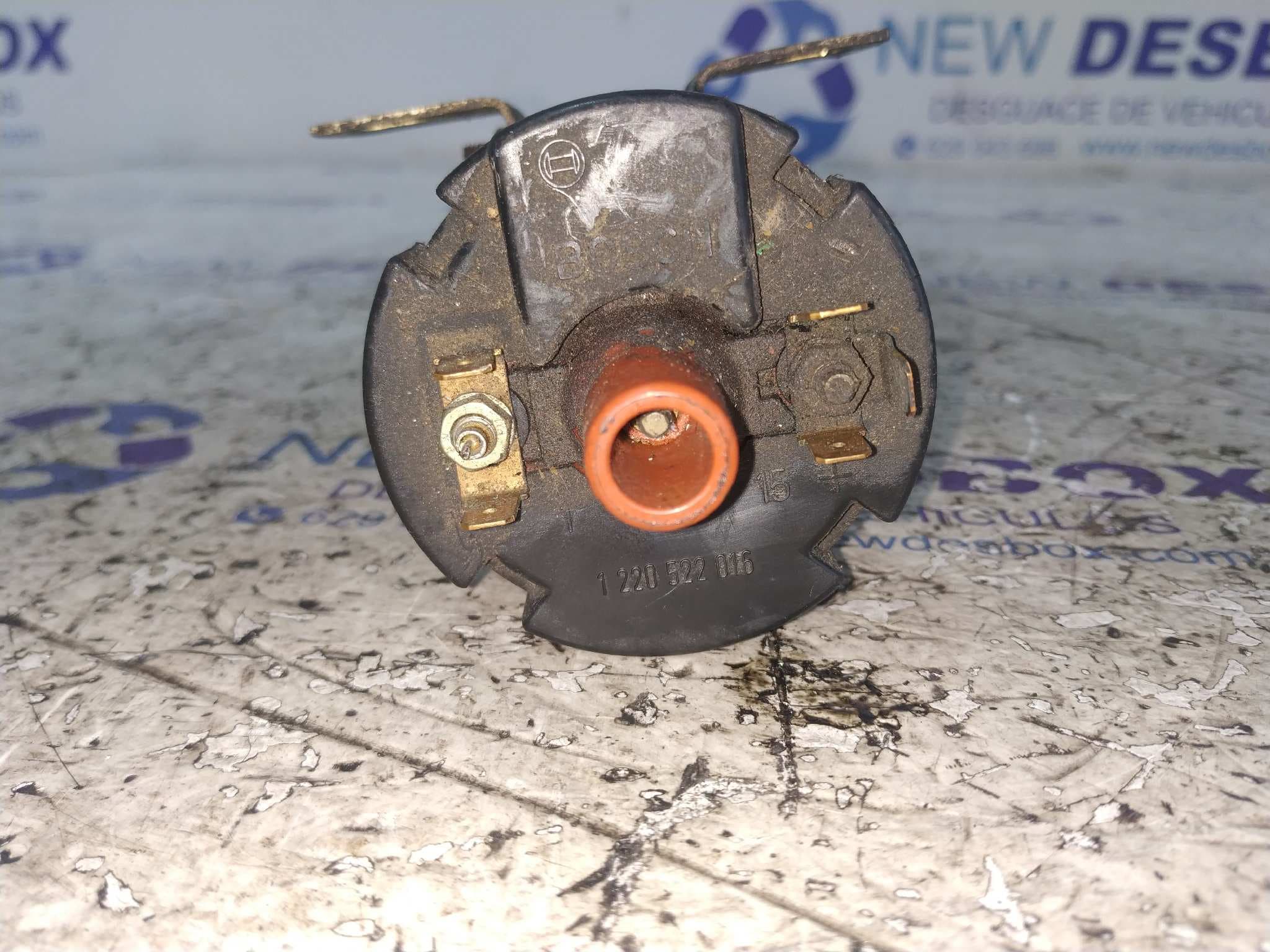 Recambio de BOBINA ENCENDIDO para VOLKSWAGEN POLO (867/871/873) Básico / C Berlina GL referencia OEM IAM 191905115A   - VERDE 2