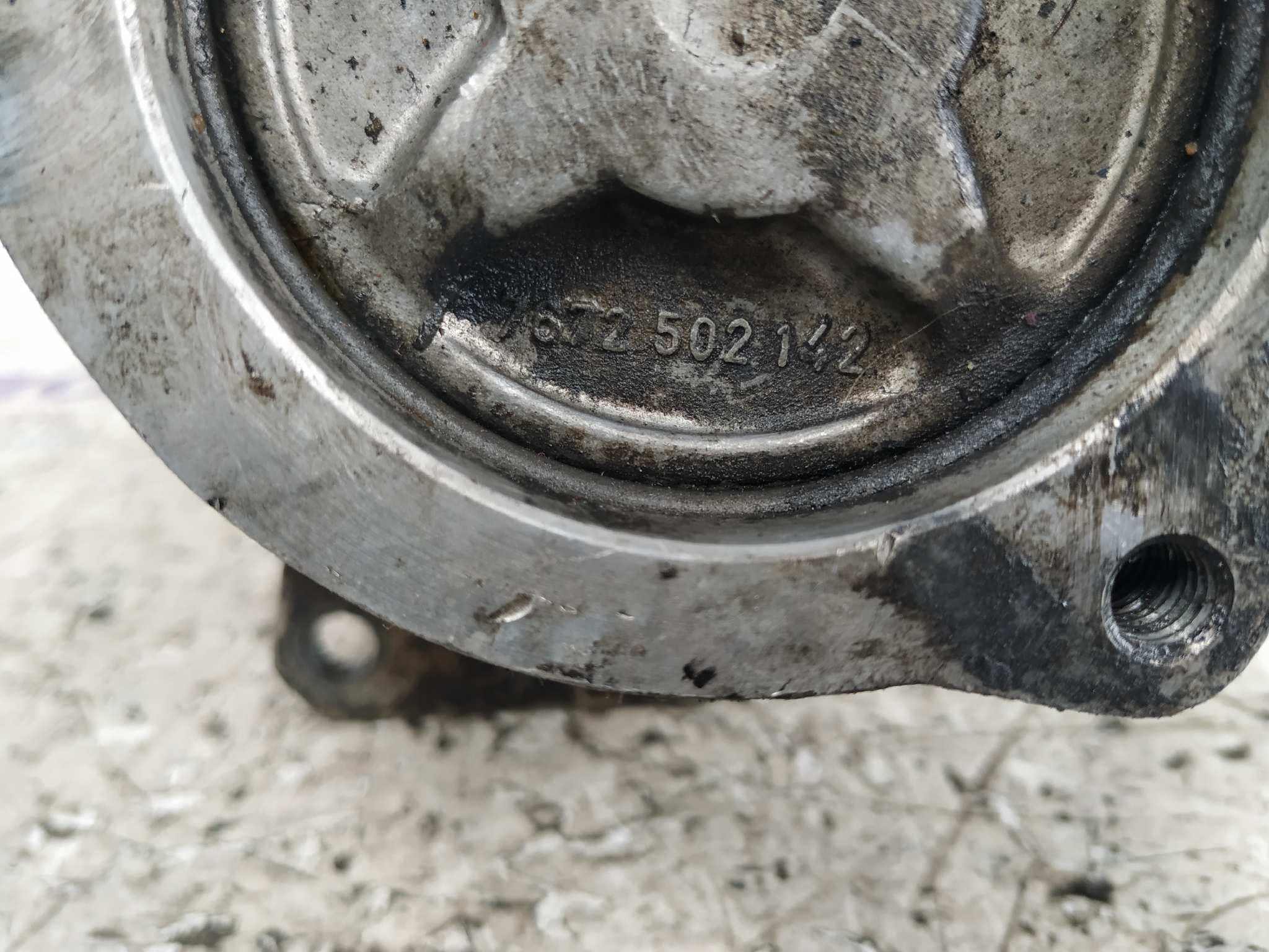 Recambio de BOMBA DIRECCION para VOLKSWAGEN SANTANA (327) FZ referencia OEM IAM 049145155 6