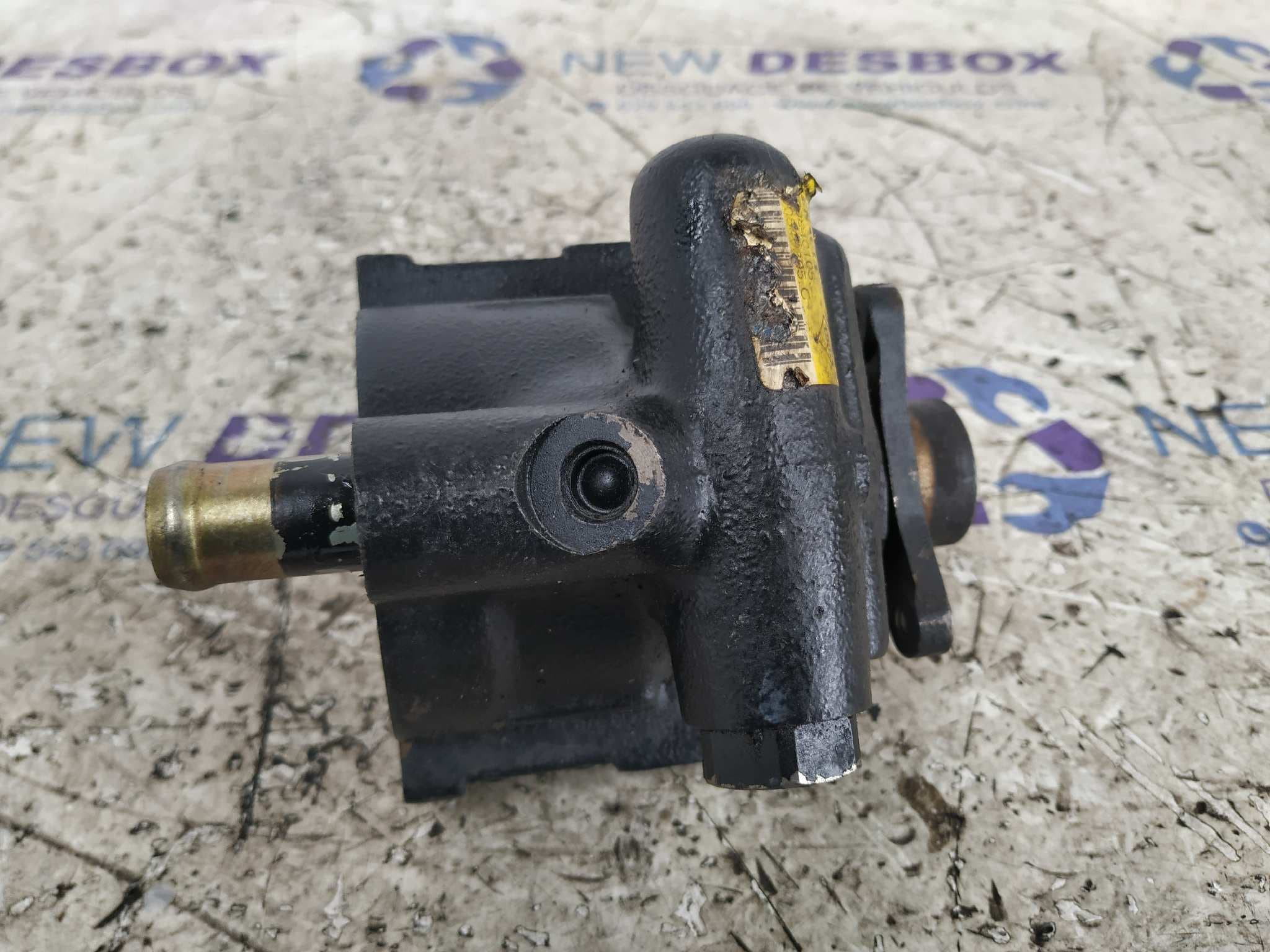 Recambio de BOMBA DIRECCION para RENAULT KANGOO (F/KC0) D7F720 referencia OEM IAM 7700840105 5