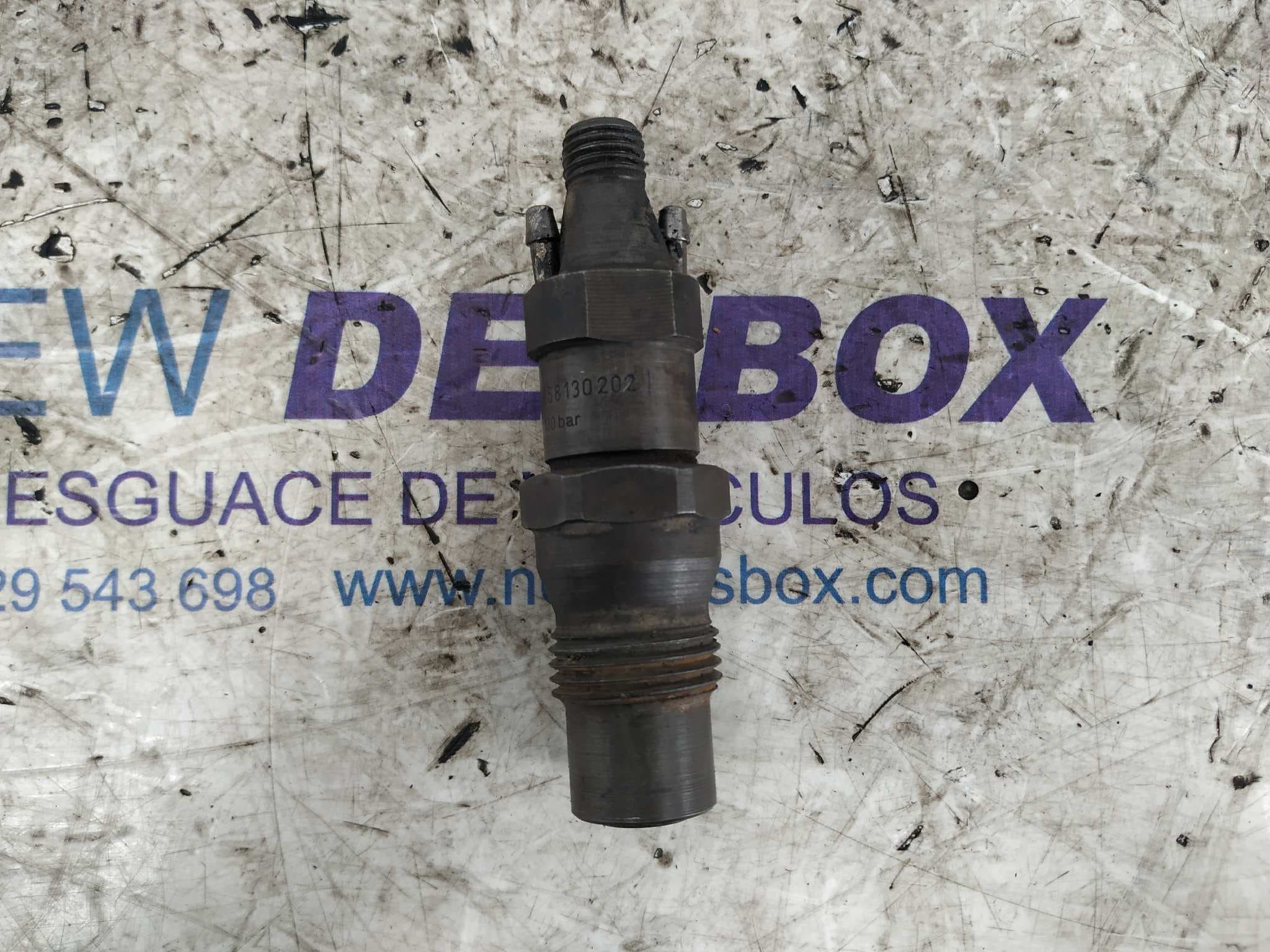 Recambio de INYECTOR para VOLKSWAGEN T4 CAJA ABIERTA/DOBLE CABINA (MOD. 1991) 1X referencia OEM IAM 068130202