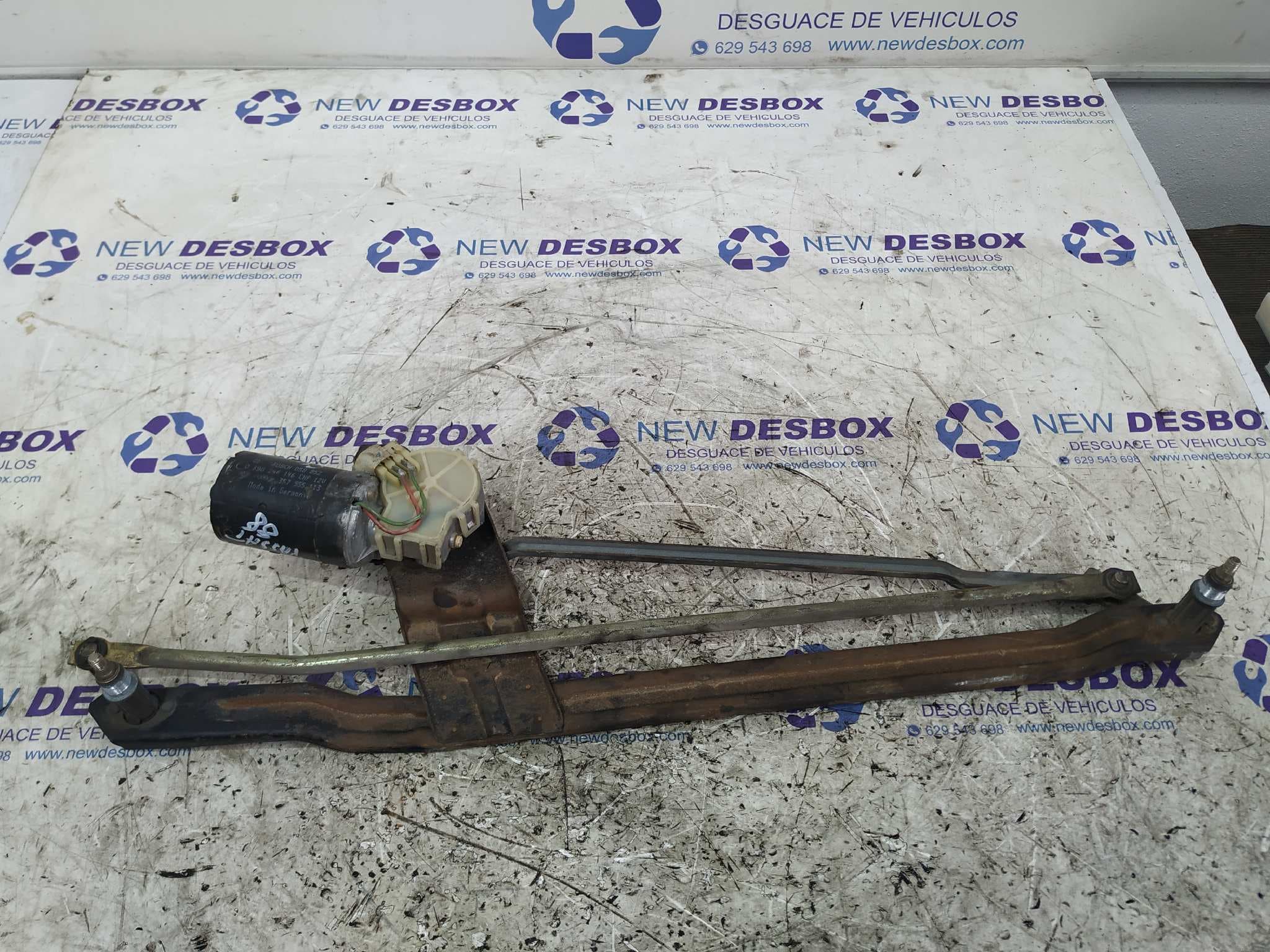Recambio de MOTOR LIMPIA DELANTERO para VOLKSWAGEN PASSAT BERLINA (312) referencia OEM IAM 357955113