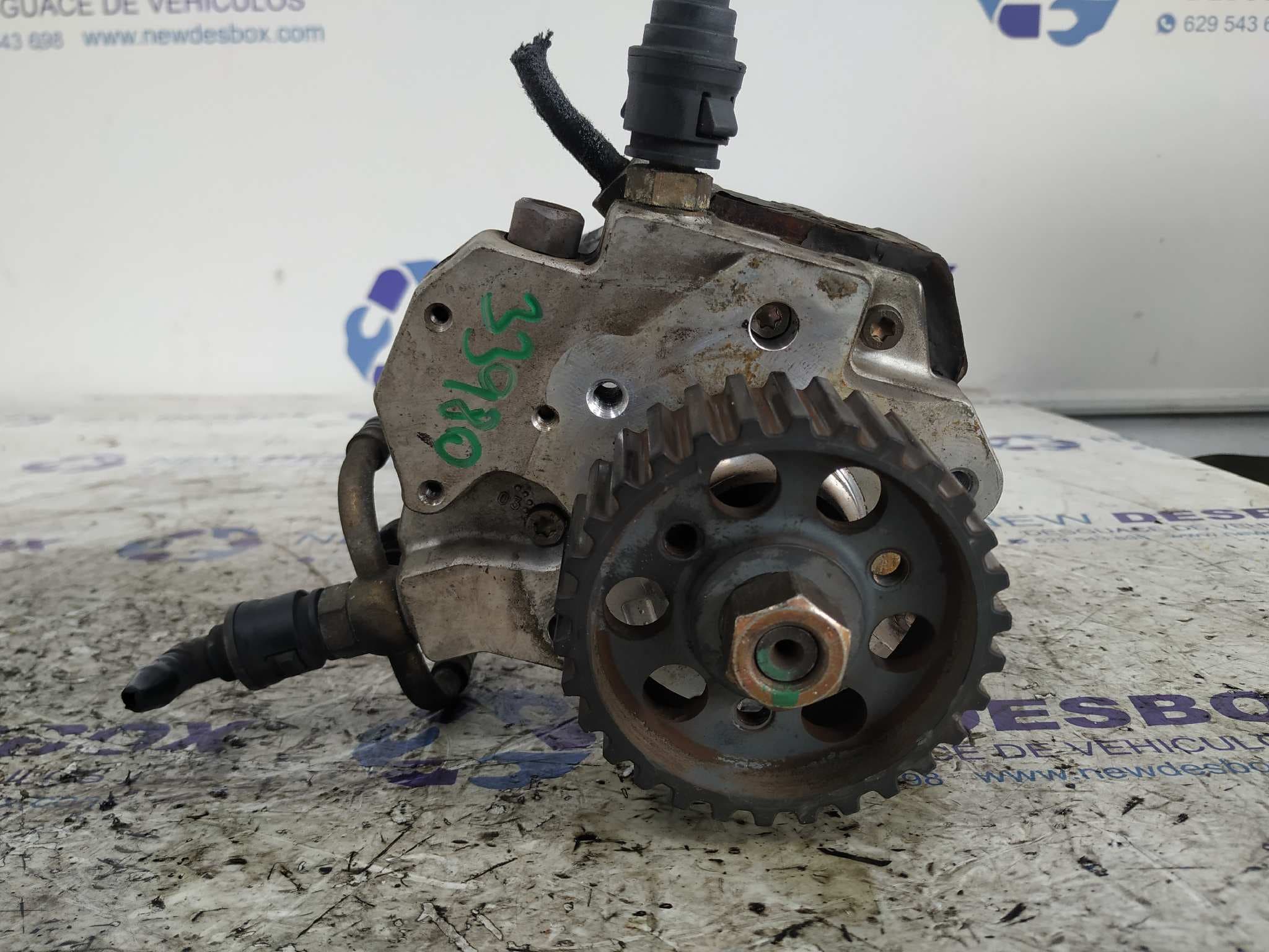 Recambio de BOMBA INYECCION para IVECO DAILY COMBI Combi 29 L ...      Batalla 3000L F1AE0481B referencia OEM IAM 0445020008   - BLANCO