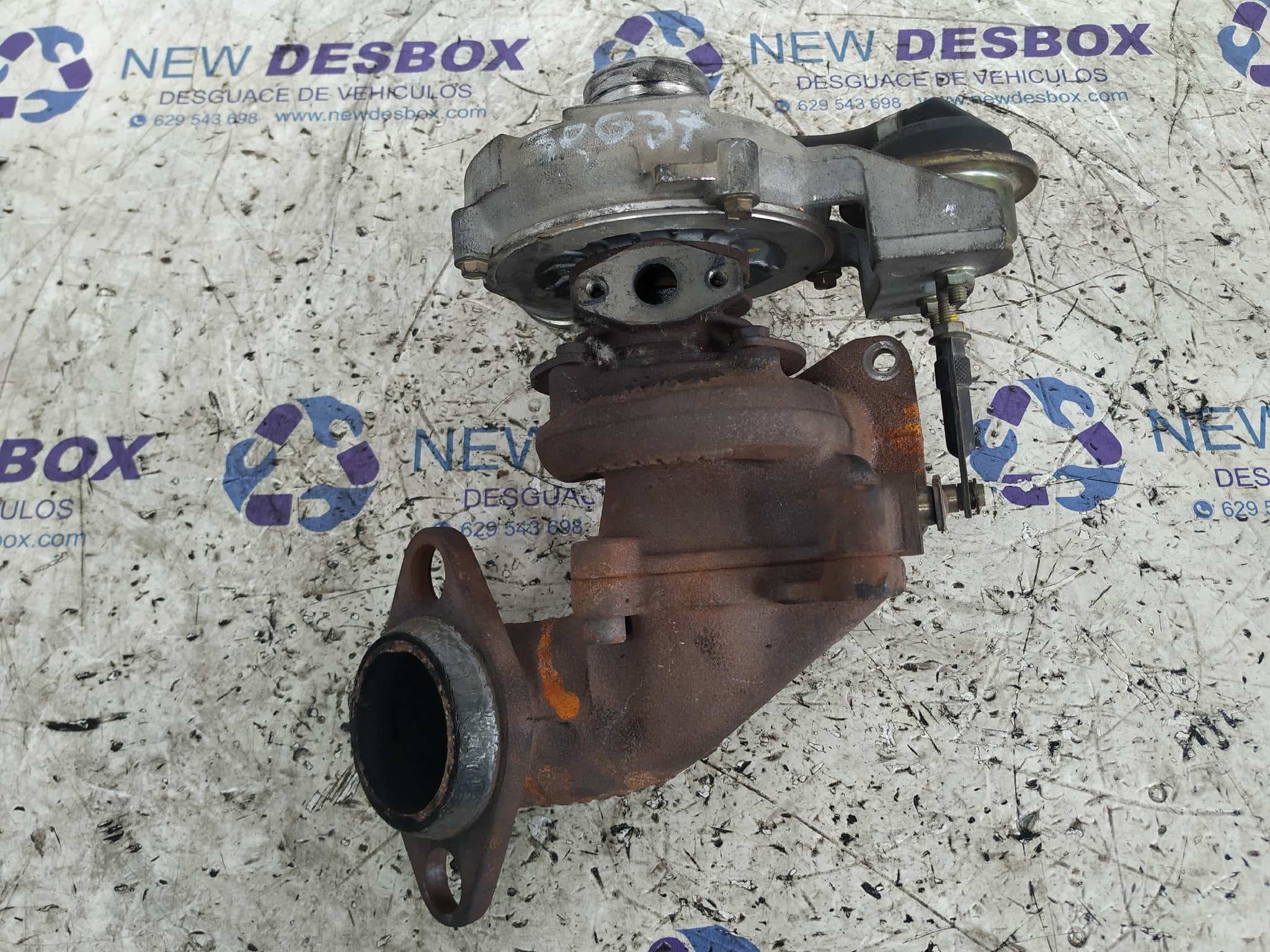 Recambio de TURBOCOMPRESOR para CITROEN XANTIA BERLINA DHYXUD9TEY referencia OEM IAM 9633785480   - NEGRO 3
