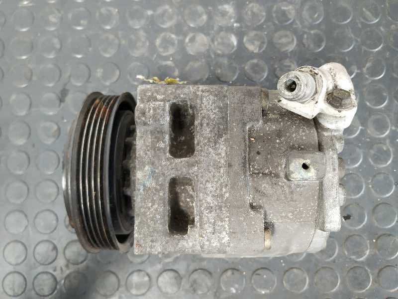 Recambio de COMPRESOR AIRE ACONDICIONADO para FIAT PUNTO BERLINA (188) 1.2 16V ELX 188A5000 referencia OEM IAM 592475900   - NEGRO 4