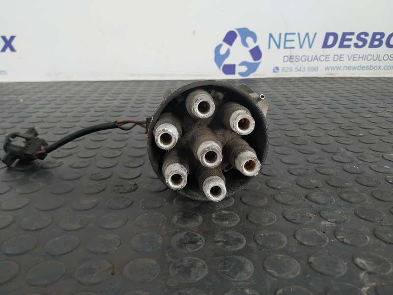 Recambio de DELCO para FORD GRANADA BERL./TURNIER referencia OEM IAM 82TF12100ABA 4
