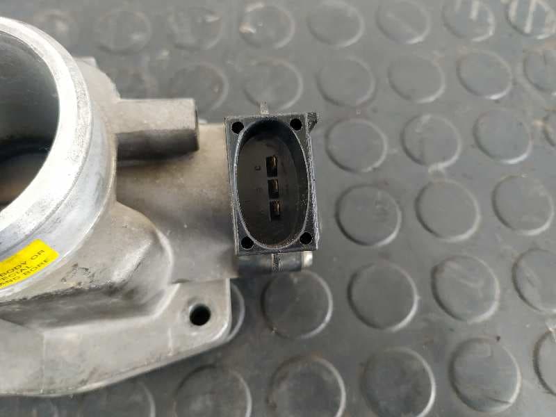 Recambio de CAJA MARIPOSA para FORD FIESTA BERLINA Básico J4C referencia OEM IAM 96BFAA   - AZUL 5