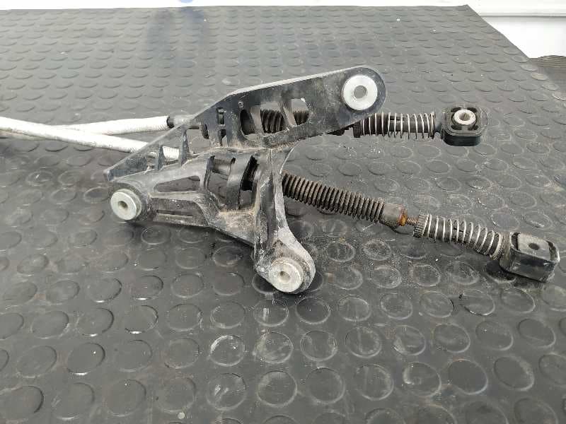 Recambio de PALANCA CAMBIO para VOLKSWAGEN TOURAN (1T2) BXE referencia OEM IAM 1K0711061B 7