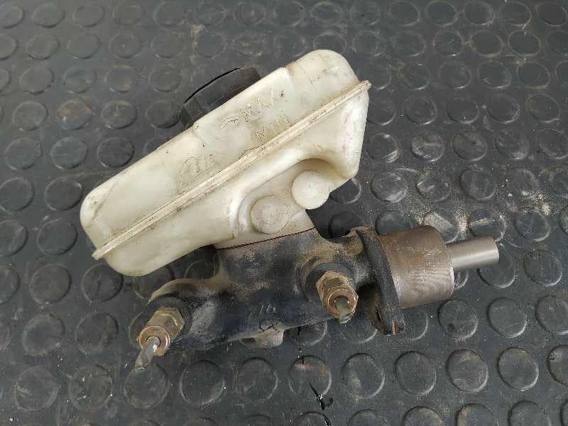 Recambio de BOMBA FRENO para FORD ESCORT BERL./TURNIER Atlanta Berlina RKC referencia OEM IAM    - BLANCO 3