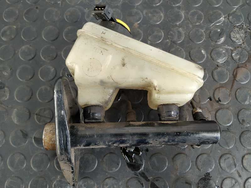 Recambio de BOMBA FRENO para FORD FIESTA BERL./COURIER 1.8 Diesel RTD referencia OEM IAM 74470810   - GRIS 6