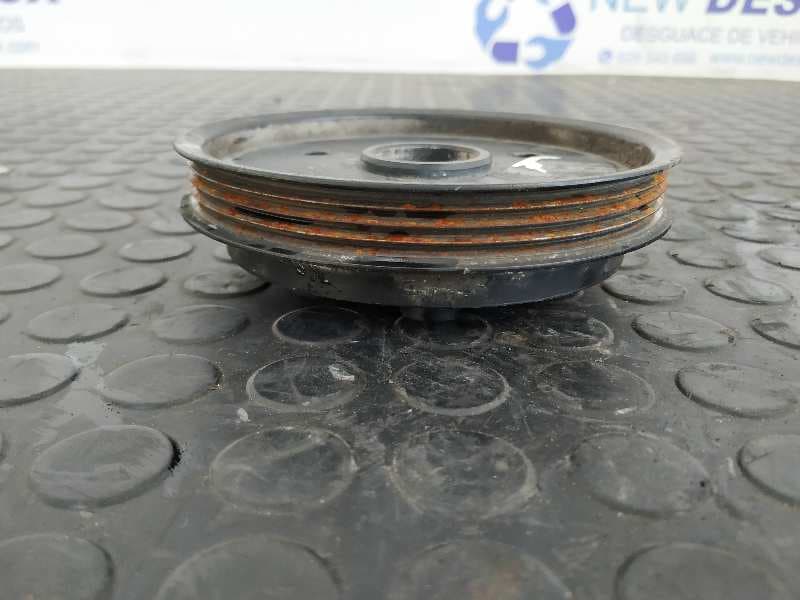 Recambio de POLEA BOMBA INYECTORA para FORD FIESTA BERLINA RTJ referencia OEM IAM 96FF9A547AA 6