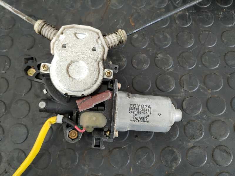 Recambio de ELEVALUNAS DELANTERO DERECHO para TOYOTA CELICA (T23) 1.8 1ZZFE      referencia OEM IAM 8571020310   - GRIS 4