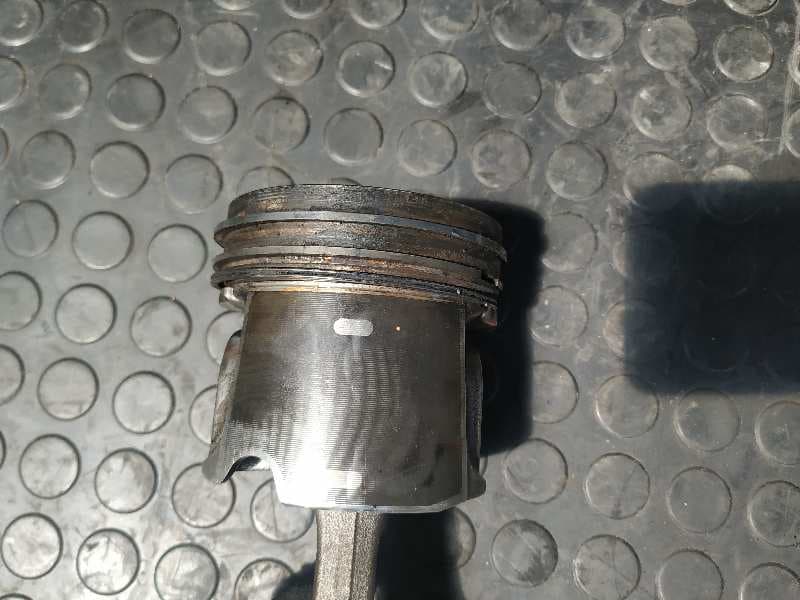 Recambio de PISTON para IVECO DAILY COMBI Combi 29 L ...      Batalla 3000L F1AE0481B referencia OEM IAM    - BLANCO 4