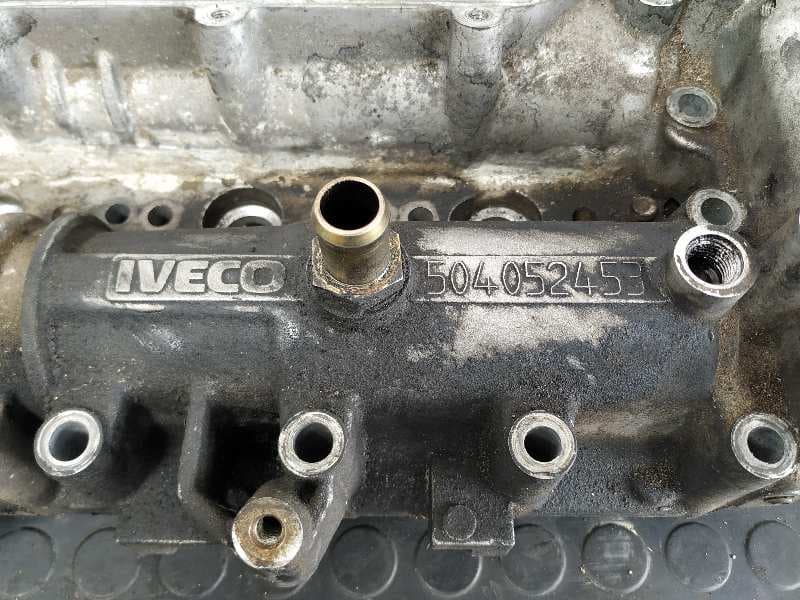 Recambio de TAPA BALANCINES para IVECO DAILY COMBI 2.3 Diesel CAT F1AE0481B referencia OEM IAM 504052453   - BLANCO 6