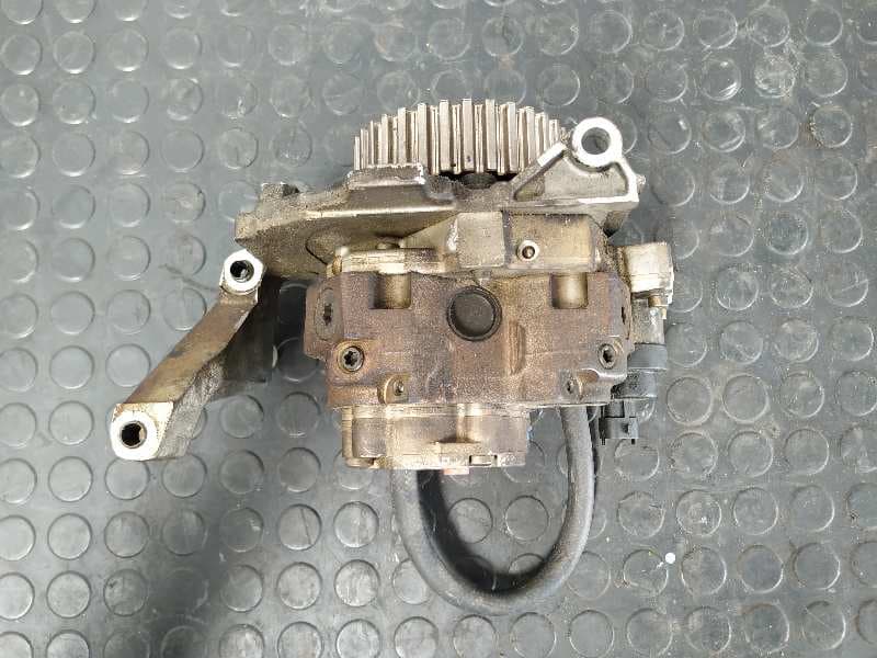 Recambio de BOMBA INYECCION para FORD FOCUS C-MAX (CAP) G8DA referencia OEM IAM 9651844380 5