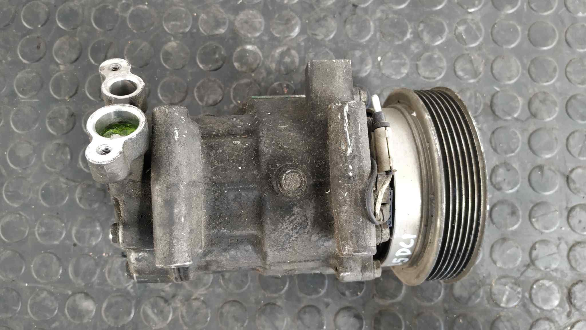 Recambio de COMPRESOR AIRE ACONDICIONADO para NISSAN KUBISTAR (X76) 1.5 dCi Turbodiesel CAT K9KC7 referencia OEM IAM 8200716562   - BLANCO 2