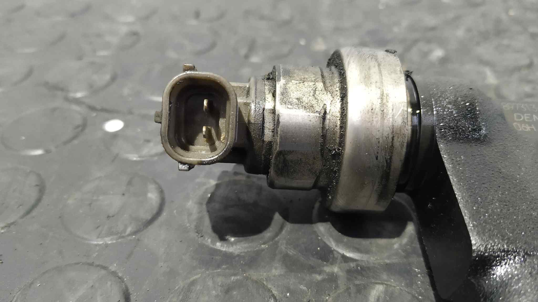 Recambio de INYECTOR para OPEL MERIVA 1.7 Z17DTH referencia OEM IAM 8973138613 2