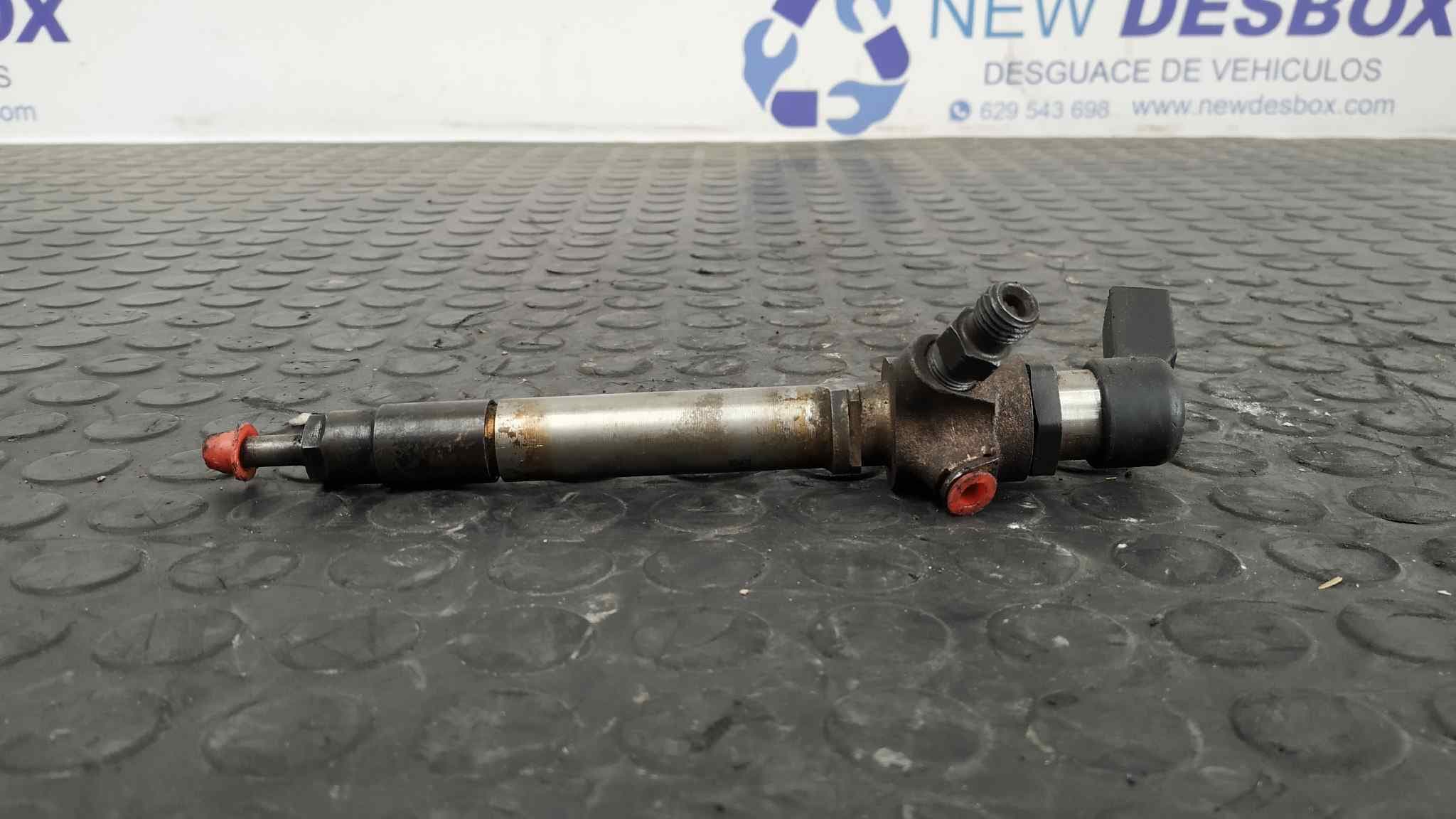 Recambio de INYECTOR para PEUGEOT 407 2.7 HDI FAP CAT (UHZ / DT17TED4) UHZ referencia OEM IAM 5U3Q9K546AA 3