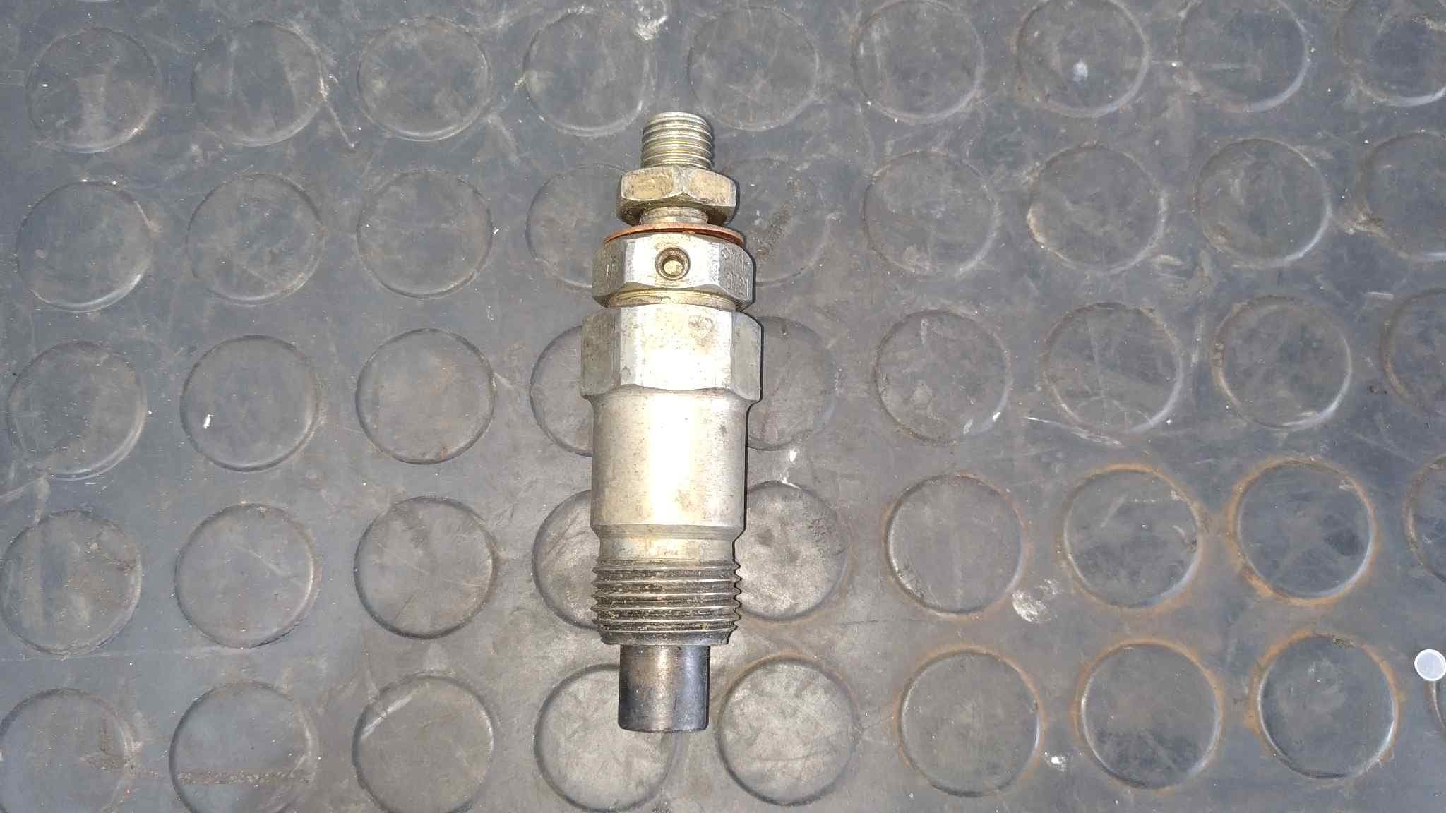 Recambio de INYECTOR para NISSAN PATROL (K/W160) RD28 referencia OEM IAM 710721 2