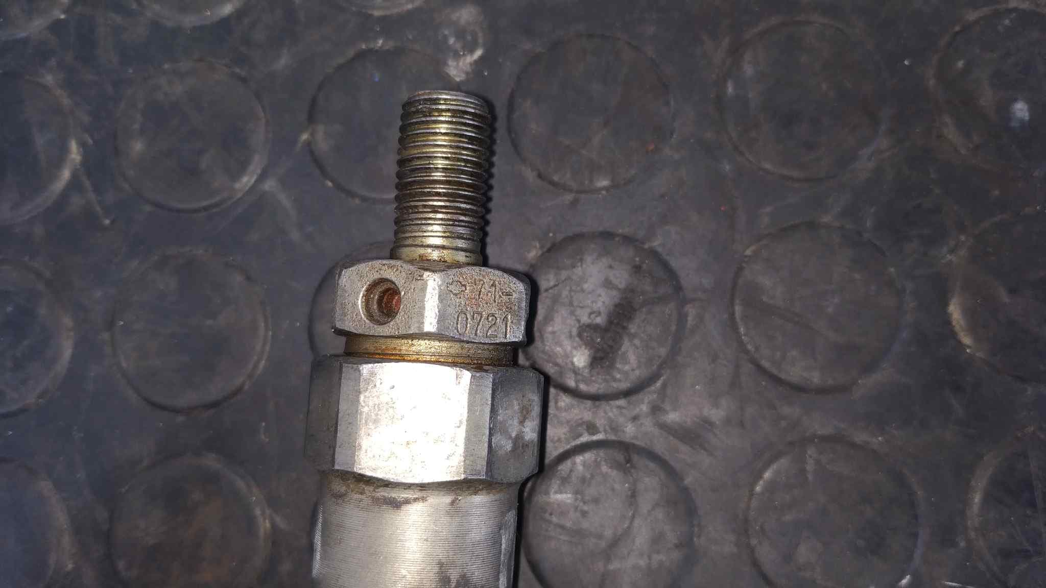 Recambio de INYECTOR para NISSAN PATROL (K/W160) RD28 referencia OEM IAM 710721 2