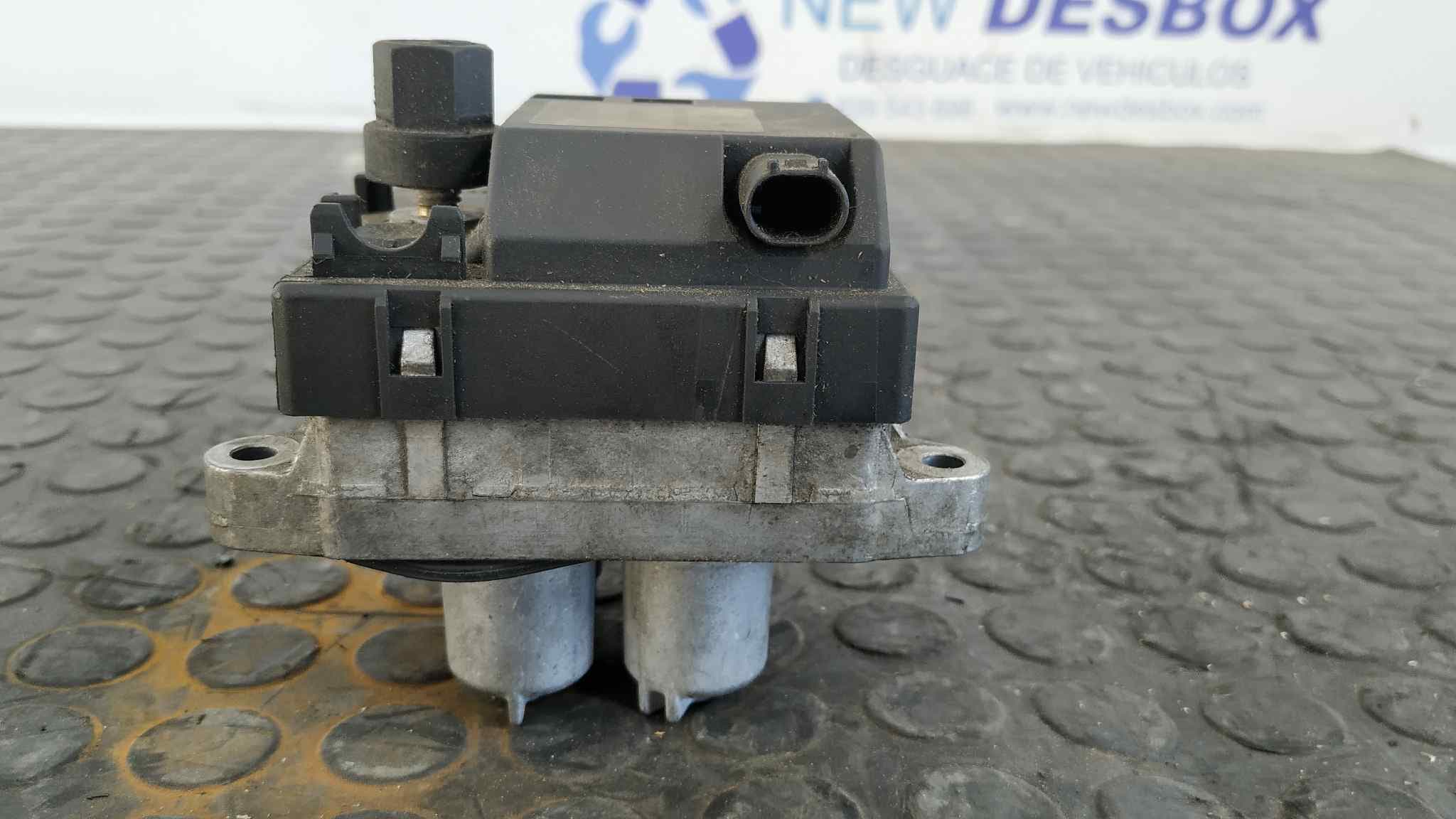 Recambio de CAJA PRECALENTAMIENTO para MERCEDES CLASE S (W220) 613960 referencia OEM IAM A0001591604 2