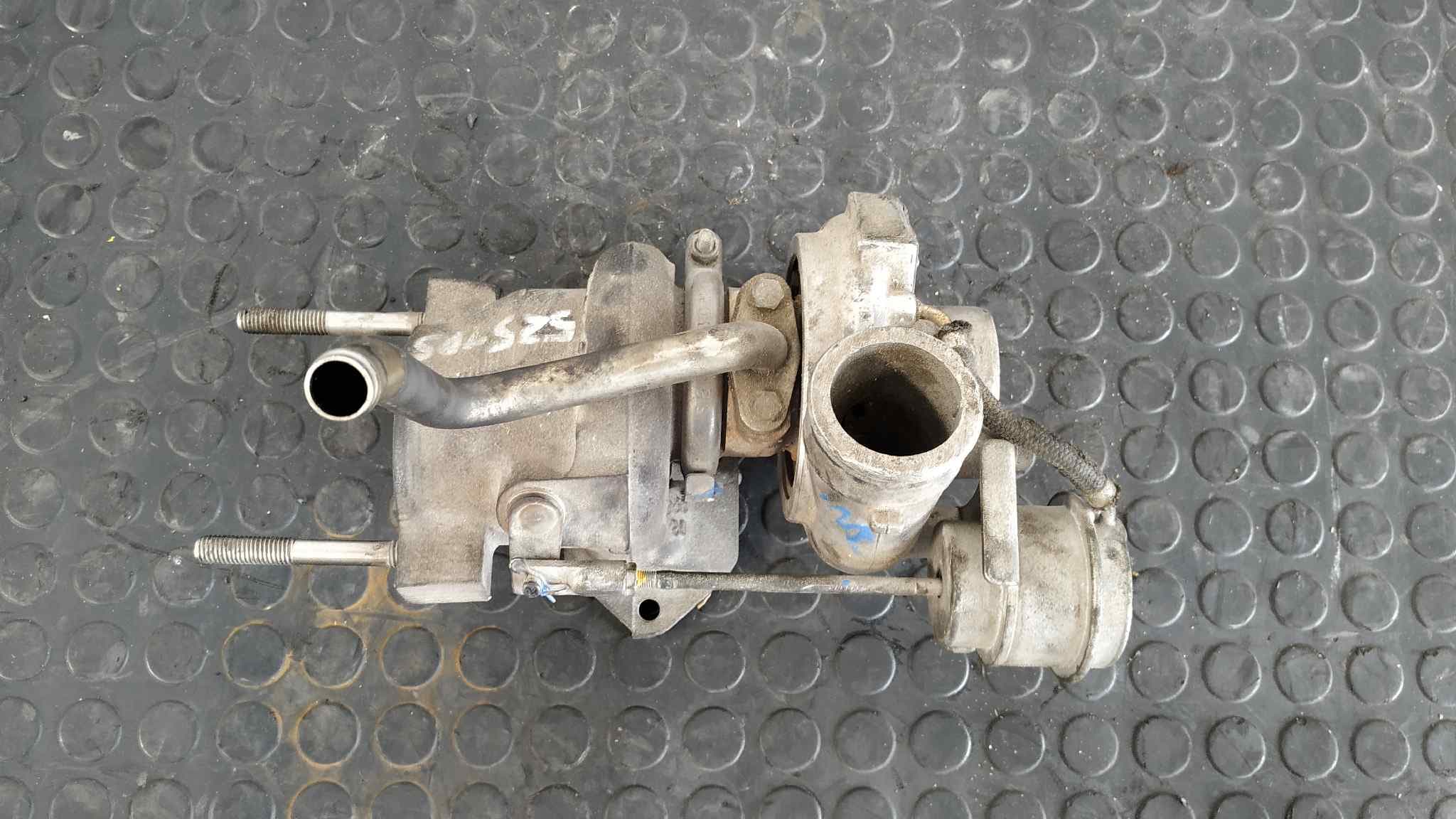 Recambio de TURBOCOMPRESOR para BMW SERIE 5 TOURING (E39) 256T1 referencia OEM IAM TD0411G4 7