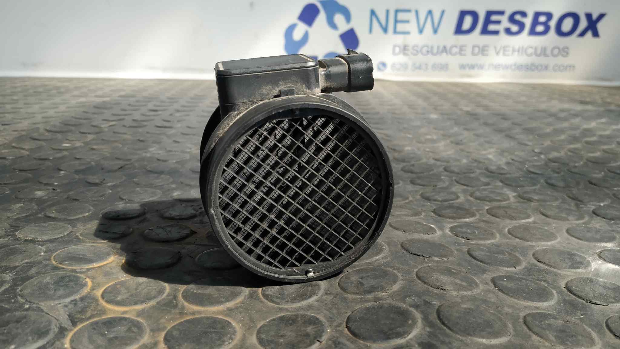 Recambio de CAUDALIMETRO para OPEL VECTRA C BERLINA 1.8 16V CAT (Z 18 XE / 2H9) Z18XE referencia OEM IAM 90530463
