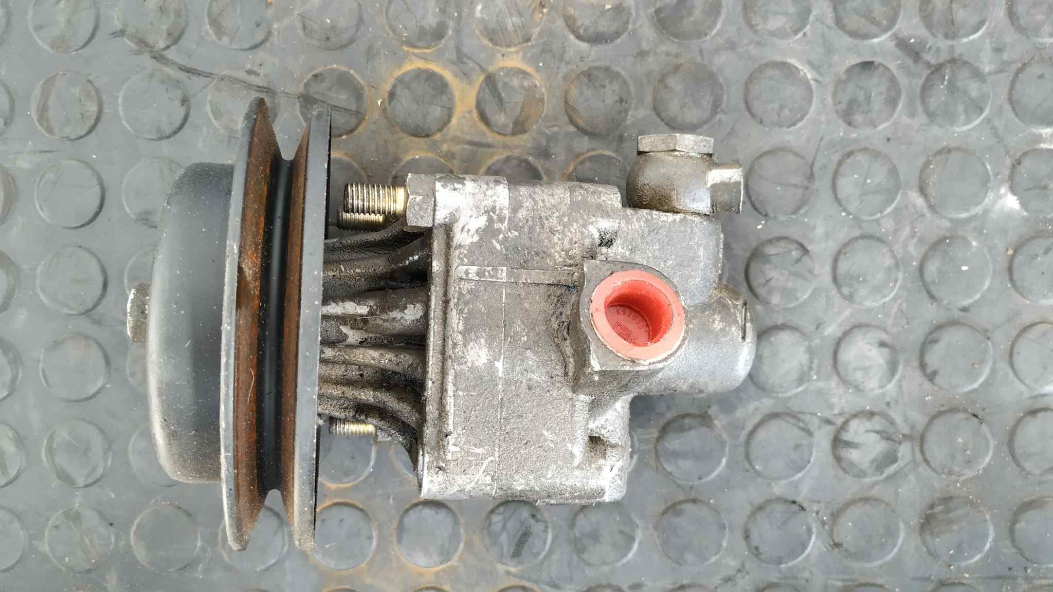 Recambio de BOMBA DIRECCION para NISSAN L-35 095 B4.40 referencia OEM IAM 7681955217   - BLANCO 6