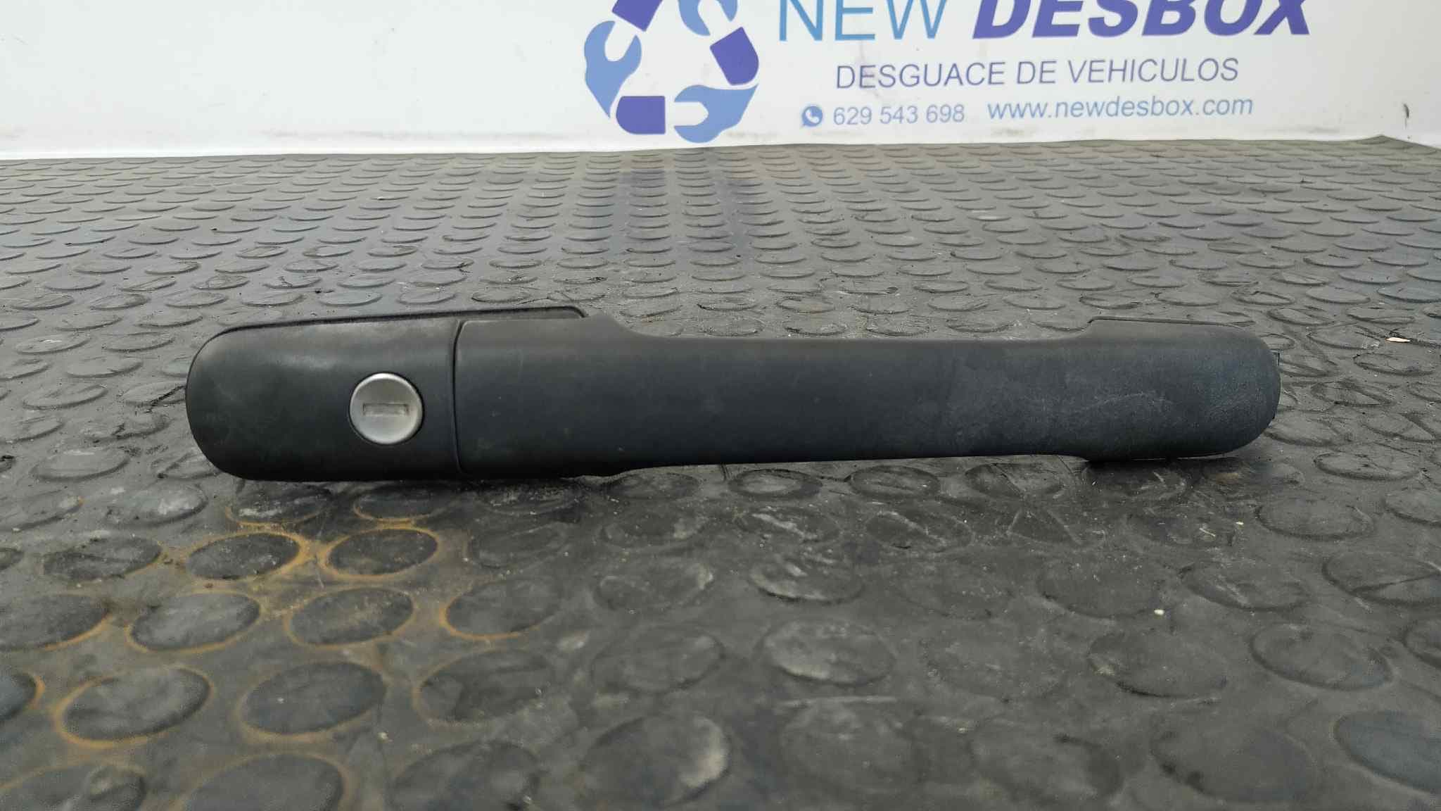 Recambio de MANETA TRASERA DERECHA para MERCEDES-BENZ VITO (W638) CAJA CERRADA 2.2 16V CDI Turbodiesel CAT 611980 referencia OEM IAM    - AMARILLO