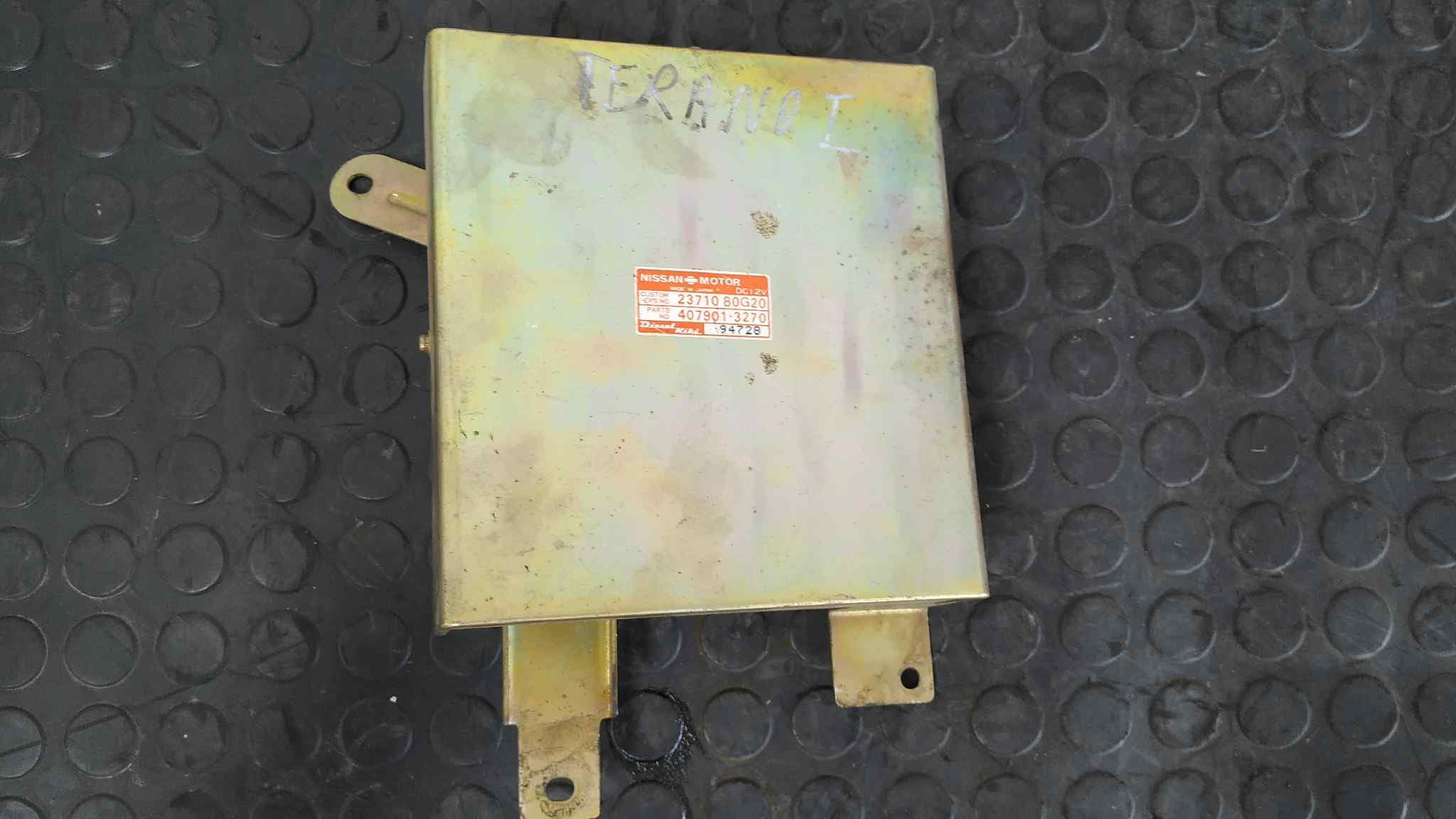 Recambio de CENTRALITA MOTOR UCE para NISSAN TERRANO (WD21) TD27T referencia OEM IAM 2371080G20