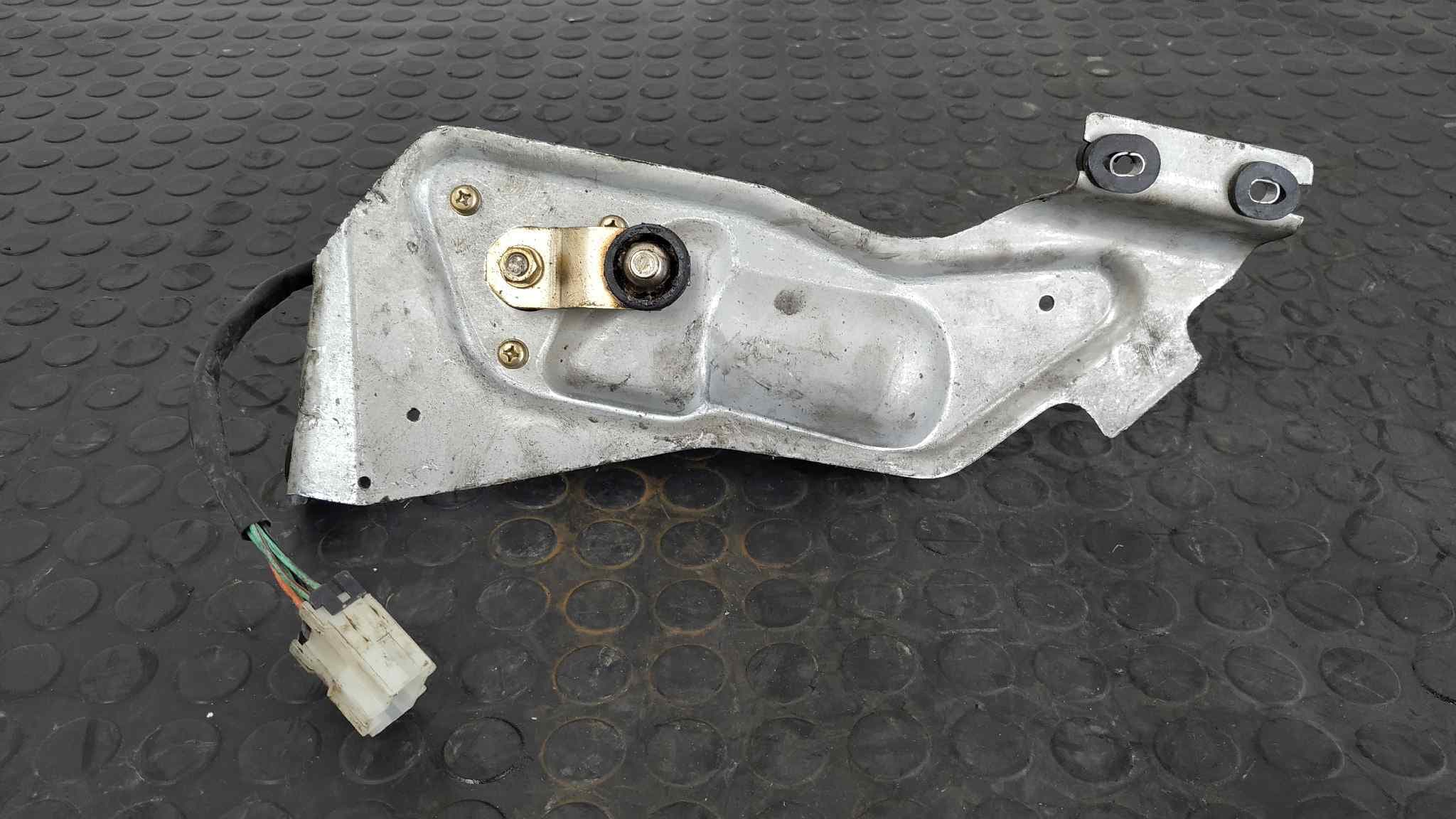 Recambio de MOTOR LIMPIA DELANTERO para NISSAN CABSTAR E referencia OEM IAM 288105T021 4