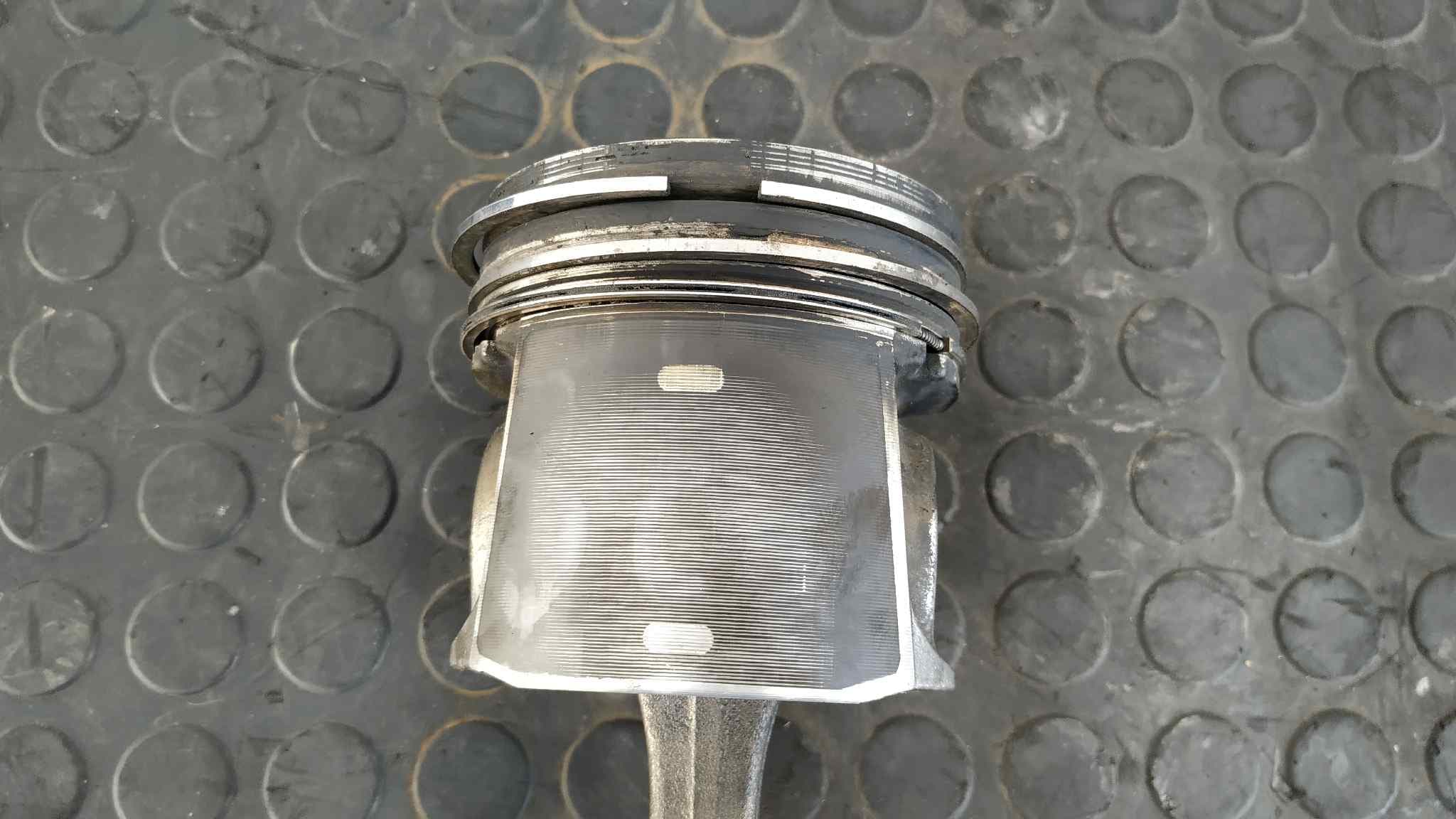 Recambio de PISTON para IVECO DAILY COMBI Combi 29 L ...      Batalla 3000L F1AE0481B referencia OEM IAM 157   - BLANCO 4