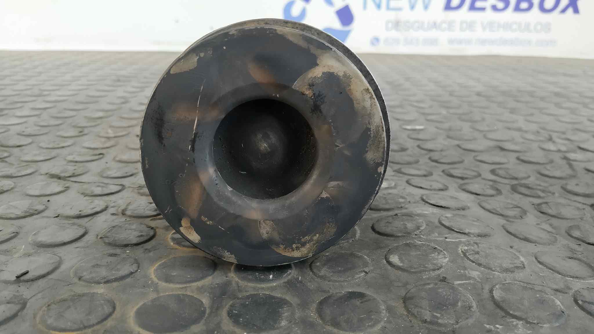 Recambio de PISTON para IVECO DAILY COMBI Combi 29 L ...      Batalla 3000L F1AE0481B referencia OEM IAM 157   - BLANCO 6