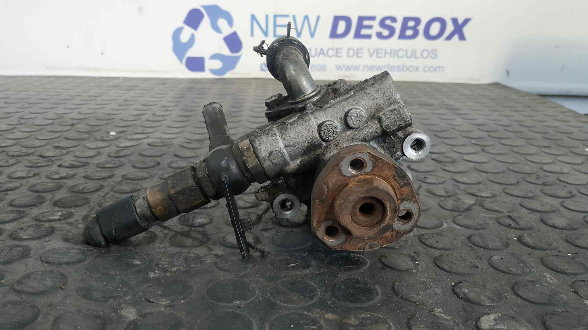 Recambio de BOMBA DIRECCION para VOLKSWAGEN GOLF IV BERLINA (1J1) 1.8 20V Turbo AUM referencia OEM IAM 1J0422154B   - BLANCO