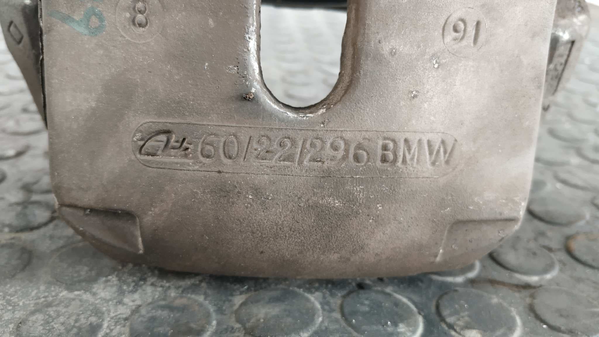 Recambio de PINZA DE FRENO DELANTERA IZQUIERDA para BMW SERIE 5 TOURING (E39) 525d Exclusive M57256D1 referencia OEM IAM 6022296   - AZUL 3