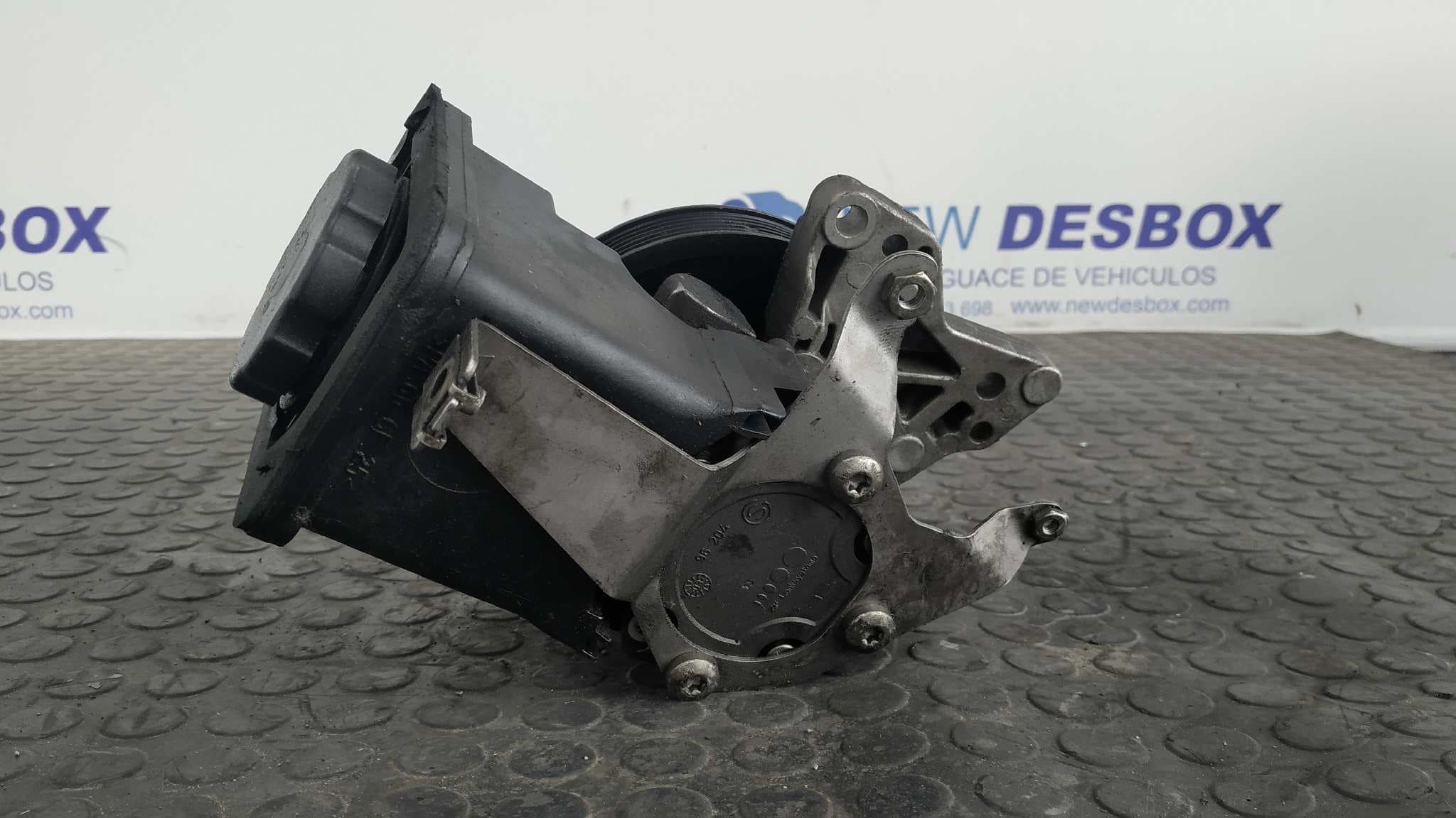 Recambio de BOMBA DIRECCION para BMW SERIE 5 BERLINA (E60) 306D2 referencia OEM IAM 7693974101 7