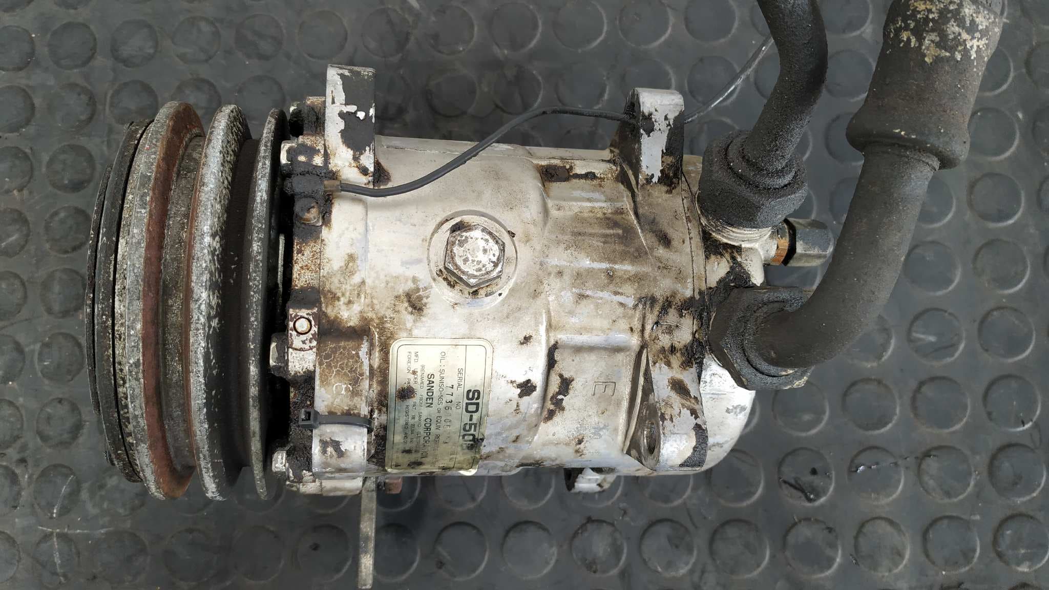 Recambio de COMPRESOR AIRE ACONDICIONADO para BMW SERIE 5 (E12) 2.8 M30B28 referencia OEM IAM 7736005404   - NARANJA 4