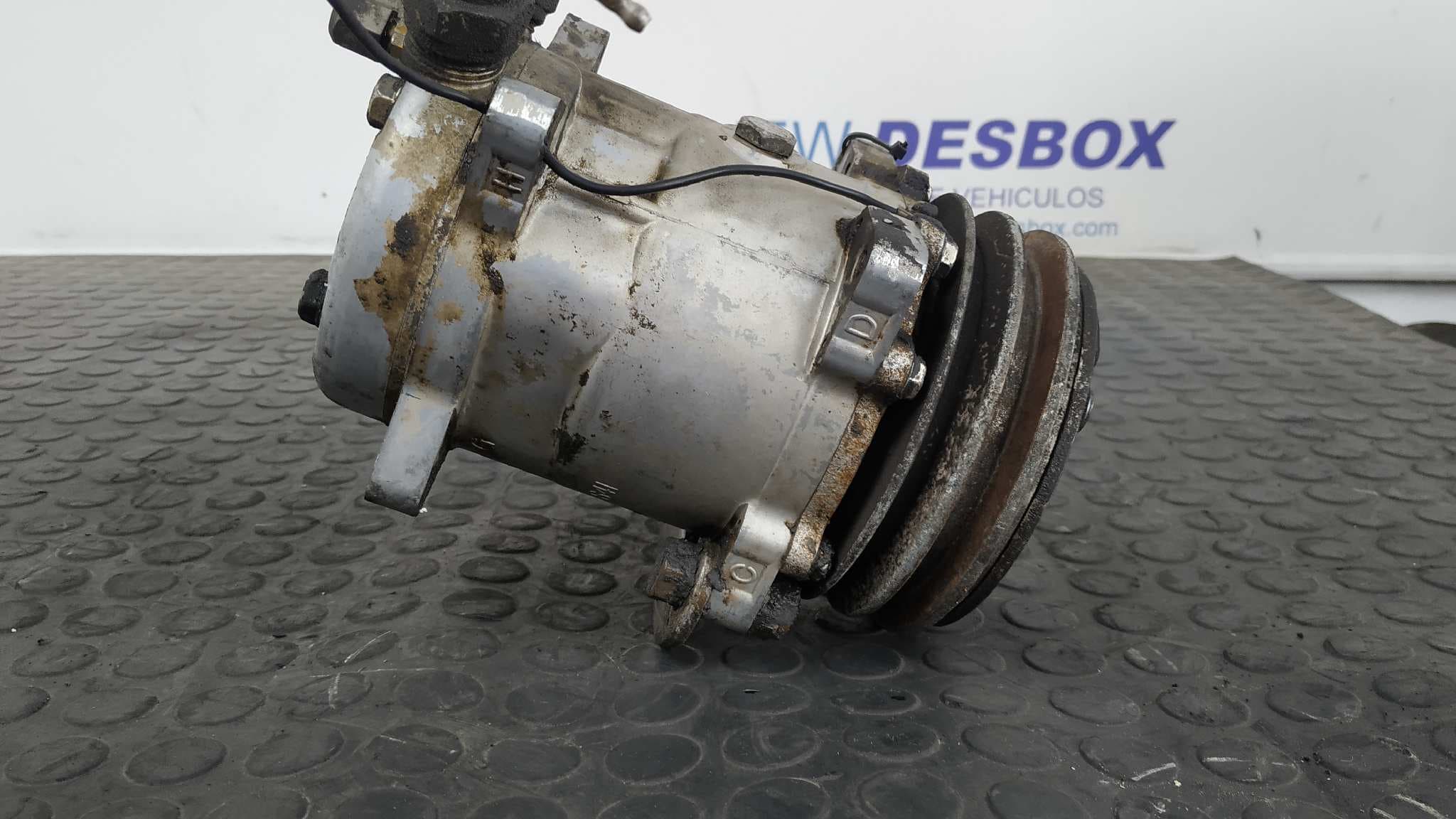Recambio de COMPRESOR AIRE ACONDICIONADO para BMW SERIE 5 (E12) 2.8 M30B28 referencia OEM IAM 7736005404   - NARANJA 5