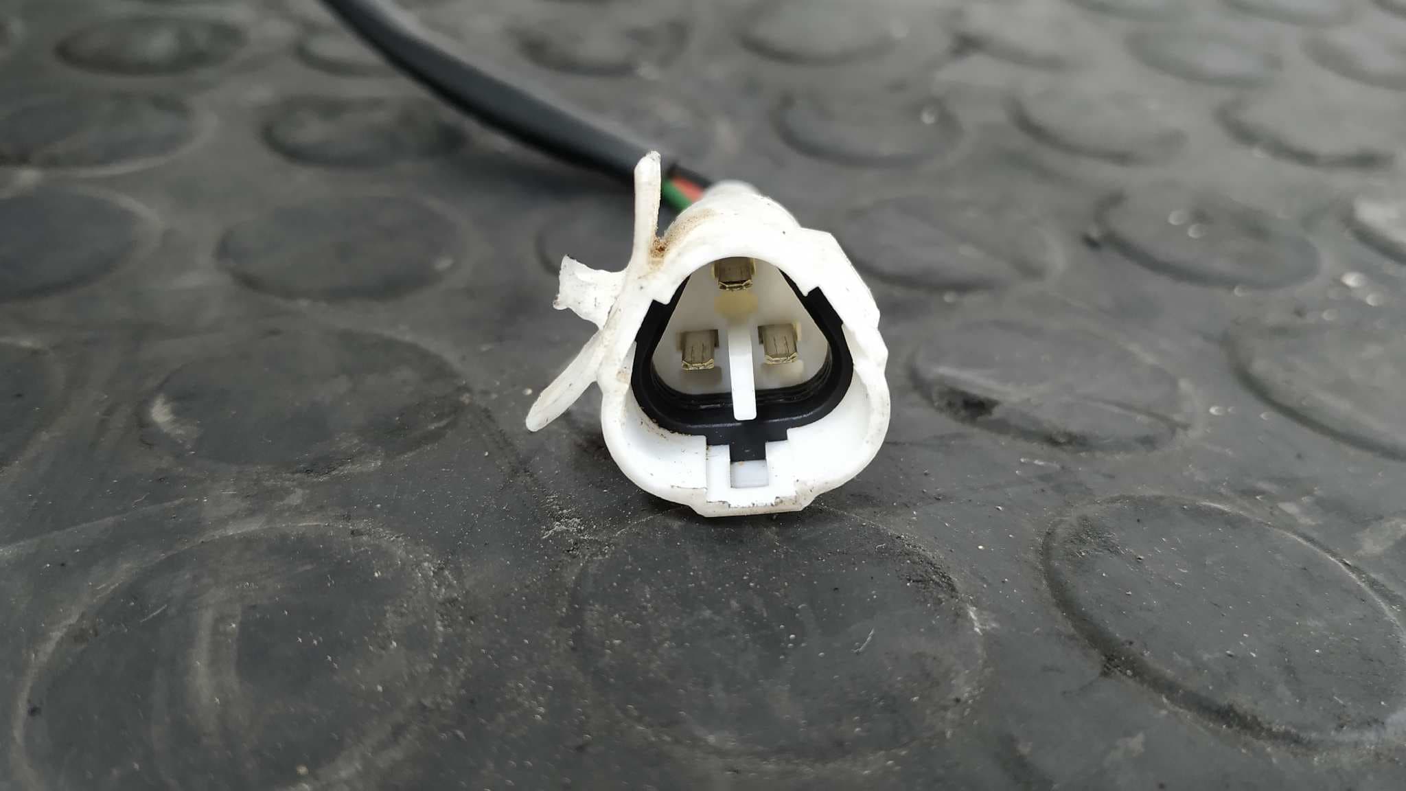 Recambio de CERRADURA PUERTA DELANTERA DERECHA para SUZUKI GRAND VITARA 5 PUERTAS SQ (FT) 2.5 V6 H25A referencia OEM IAM    - VERDE 5