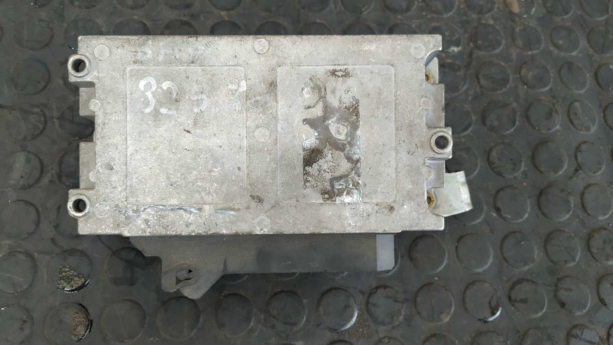 Recambio de CENTRALITA ABS para BMW SERIE 3 BERLINA (E36) M51D25 referencia OEM IAM 34521162646
