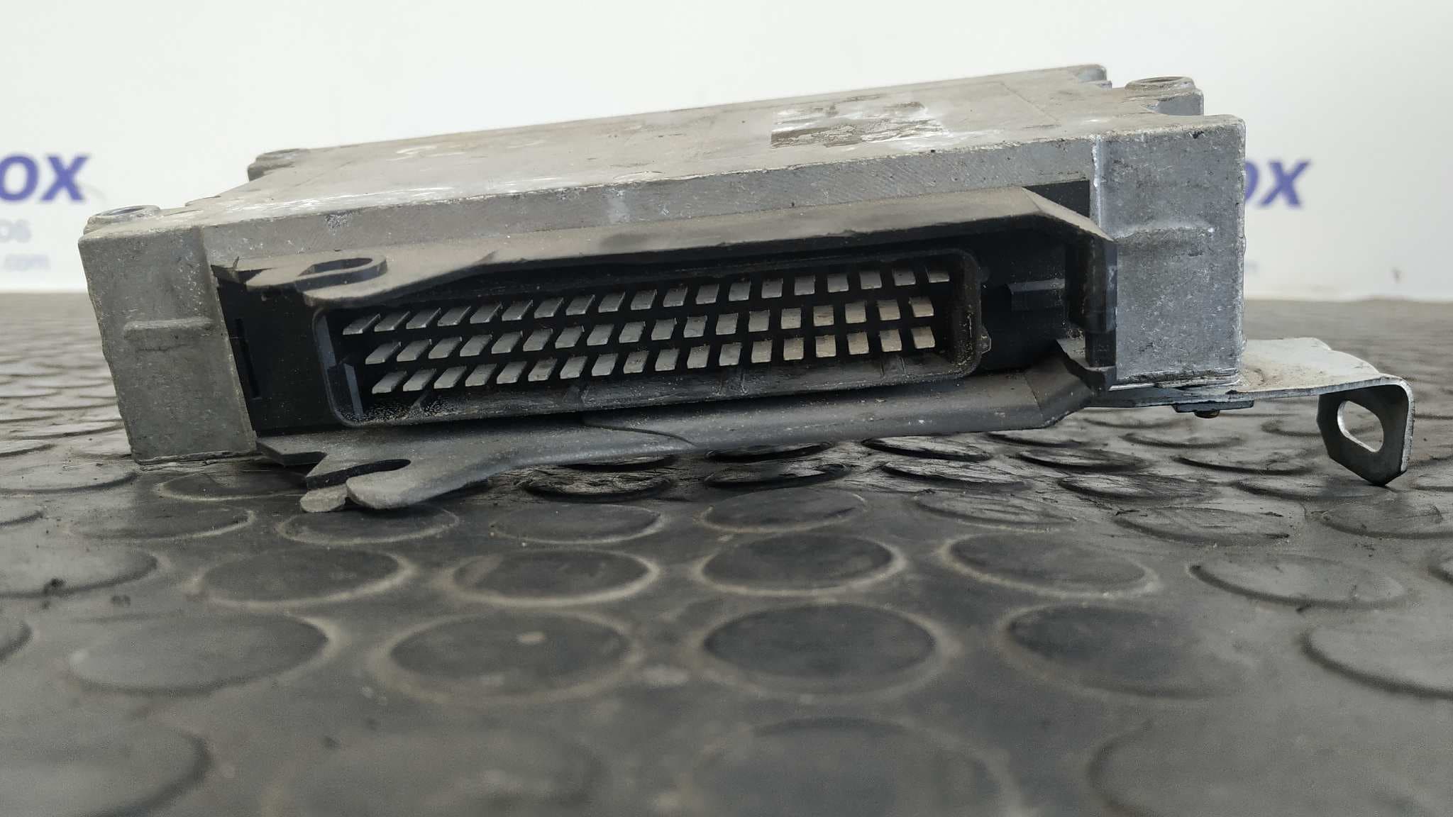 Recambio de CENTRALITA ABS para BMW SERIE 3 BERLINA (E36) M51D25 referencia OEM IAM 34521162646 5