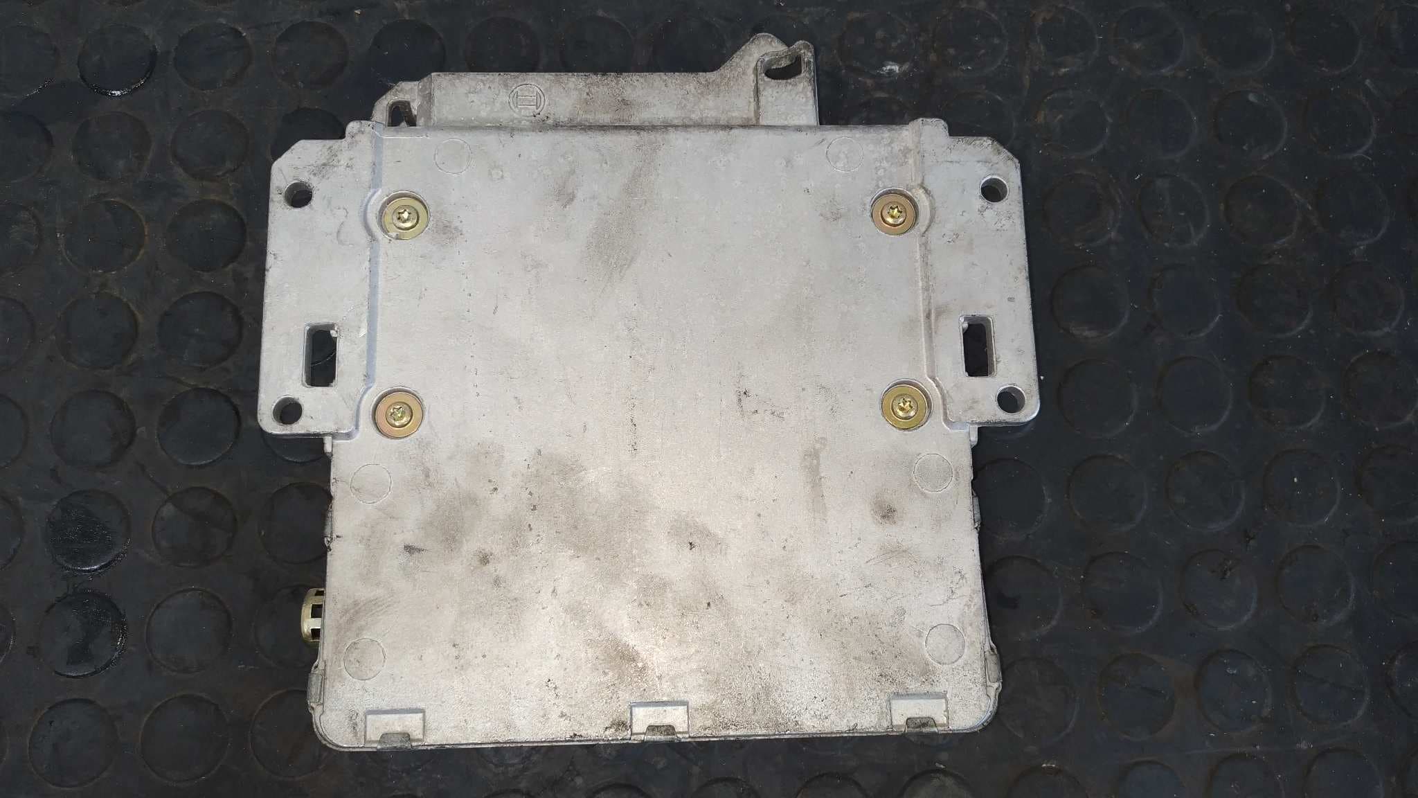 Recambio de CENTRALITA MOTOR UCE para MERCEDES CLASE C (W202) OM605910 referencia OEM IAM 0145456032 3