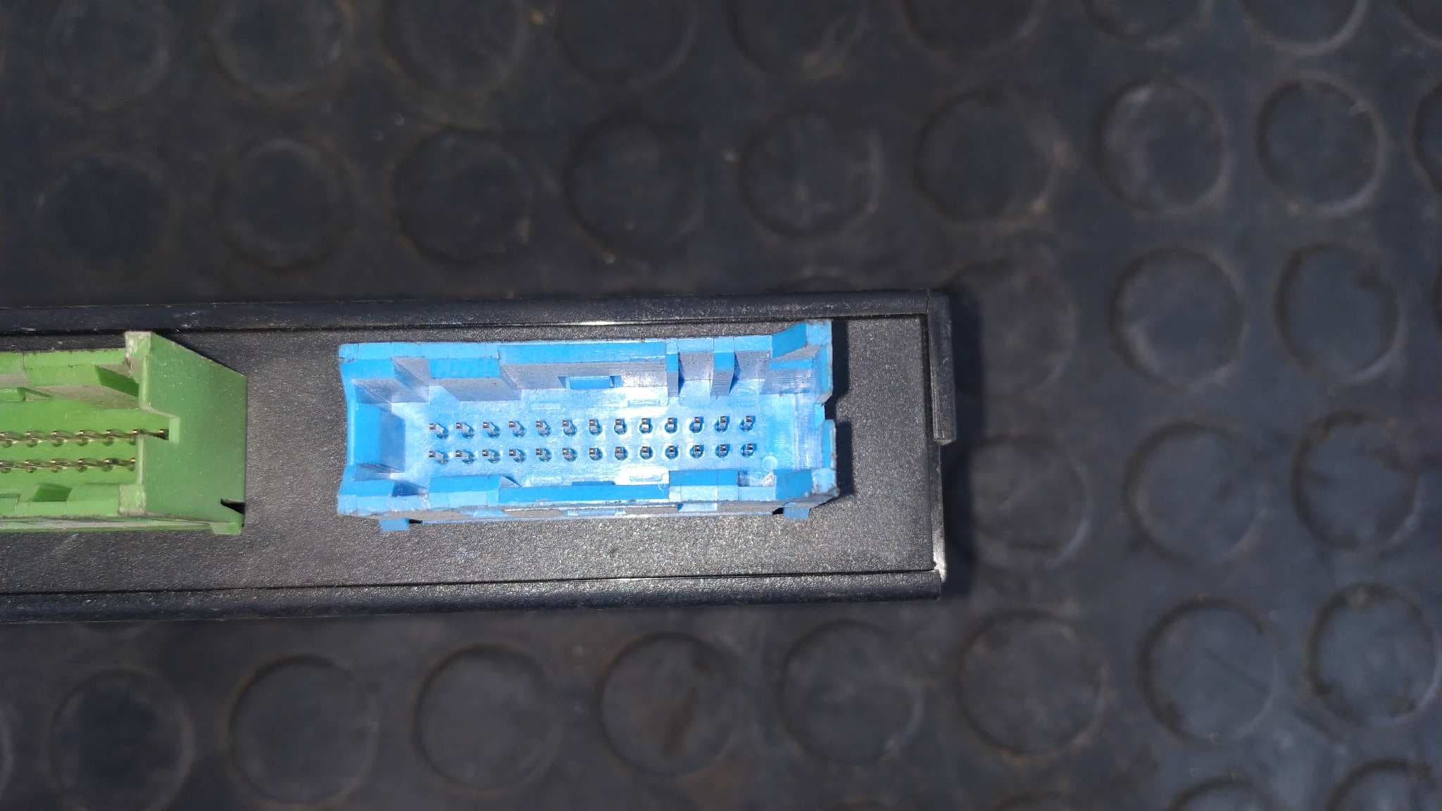 Recambio de CENTRALITA CHECK CONTROL para BMW SERIE 7 (E32) M70B50 referencia OEM IAM 6010700001 3